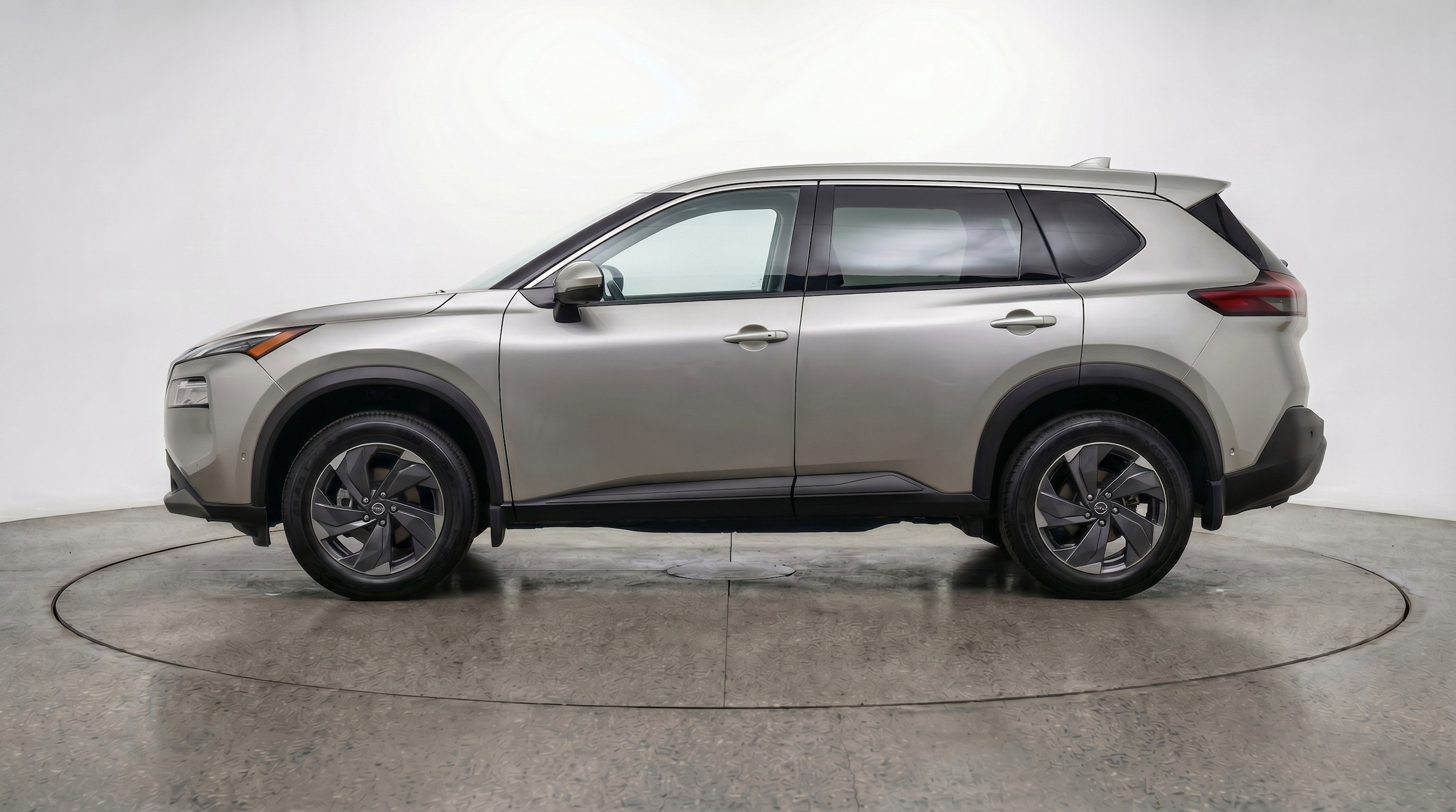 Thumbnail: 2025 Nissan Rogue - 5