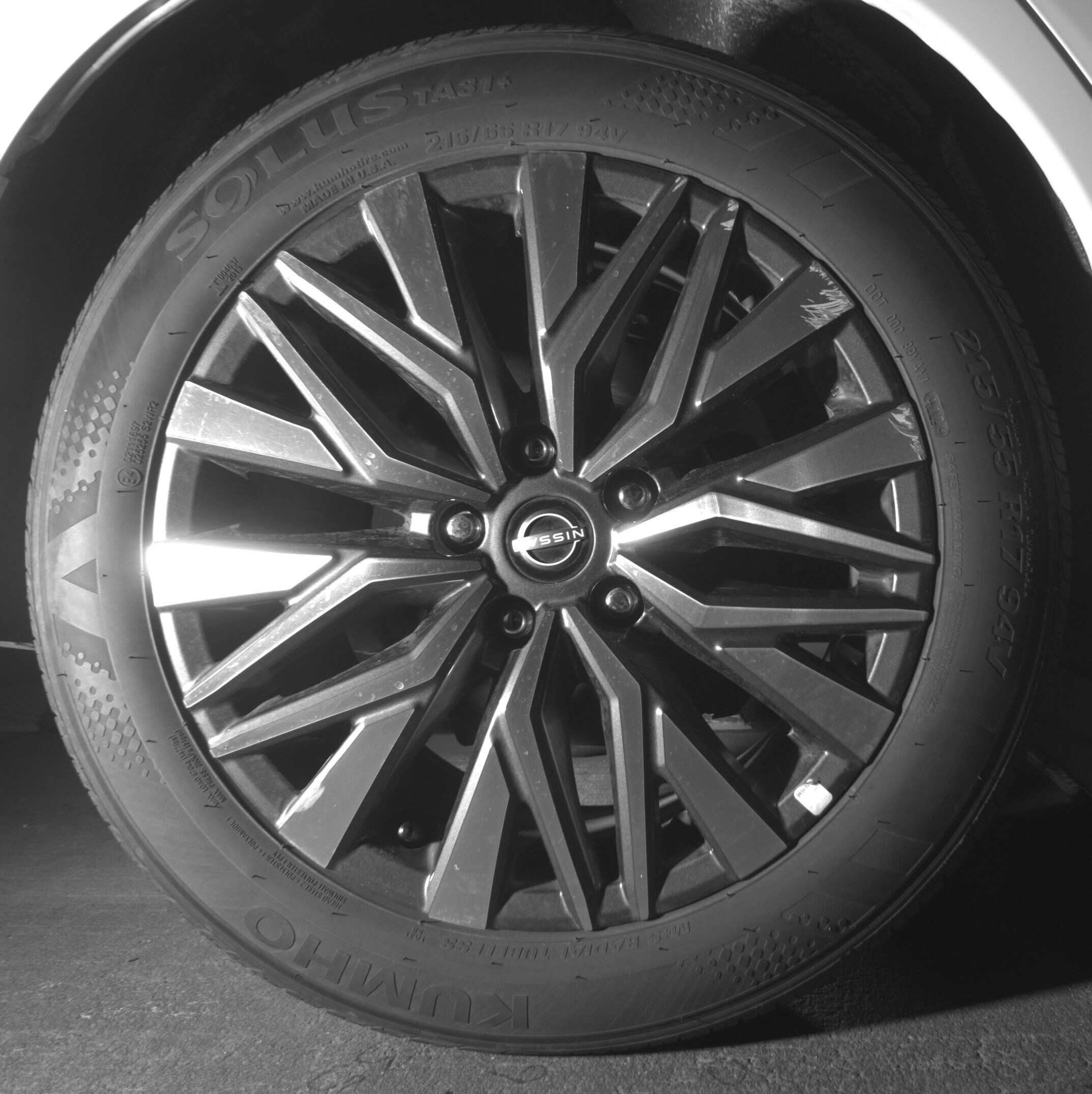 Thumbnail: 2025 Nissan Altima - 12