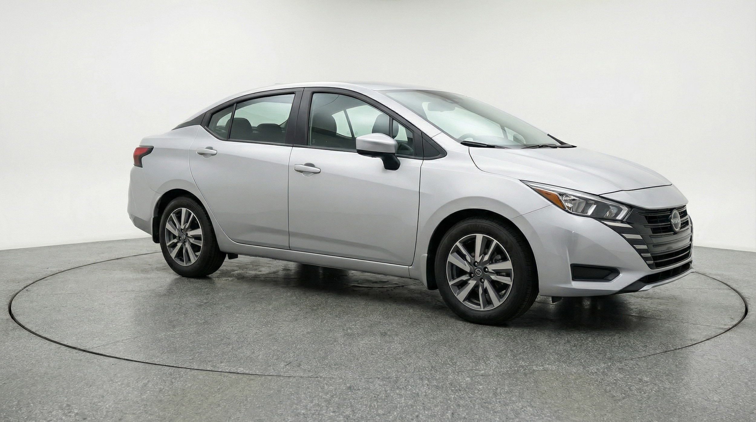 2025 Nissan Versa Sedan