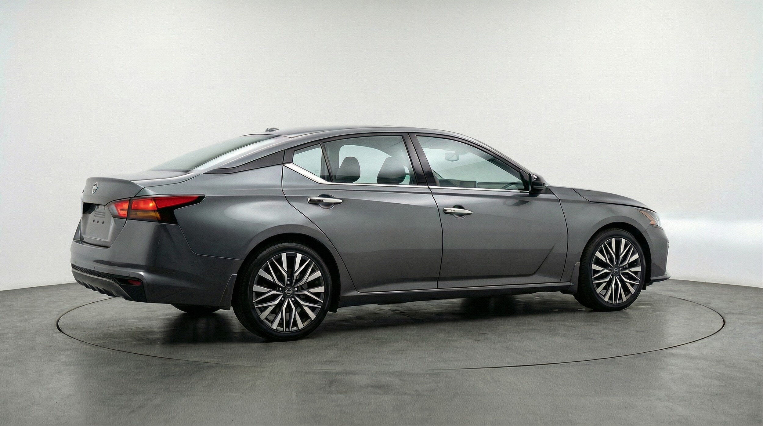 Thumbnail: 2025 Nissan Altima - 7