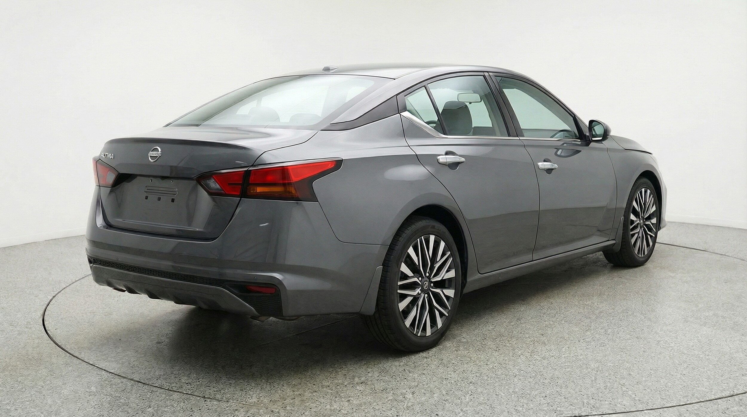 Thumbnail: 2025 Nissan Altima - 7