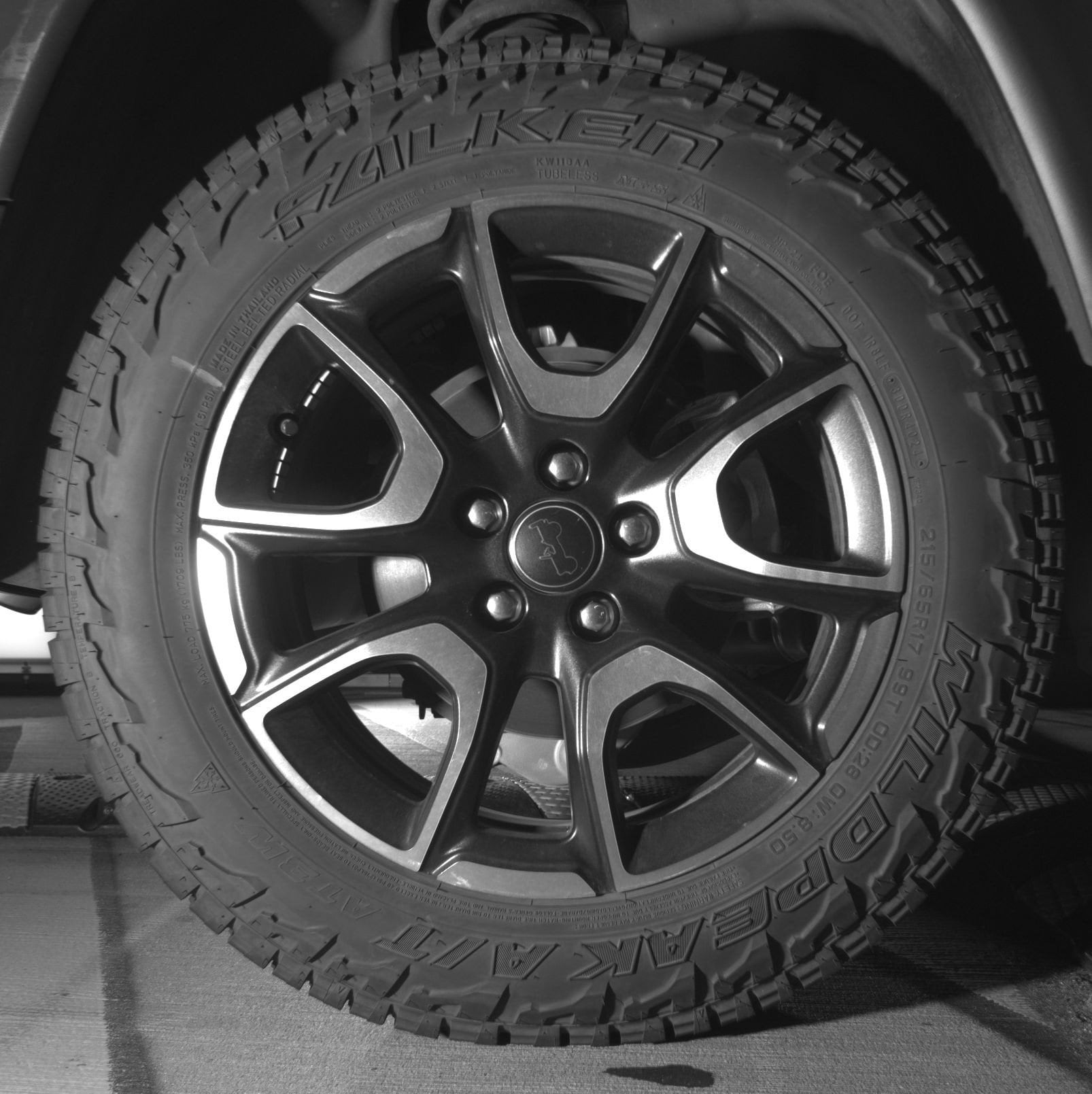 Thumbnail: 2025 Jeep Compass - 15