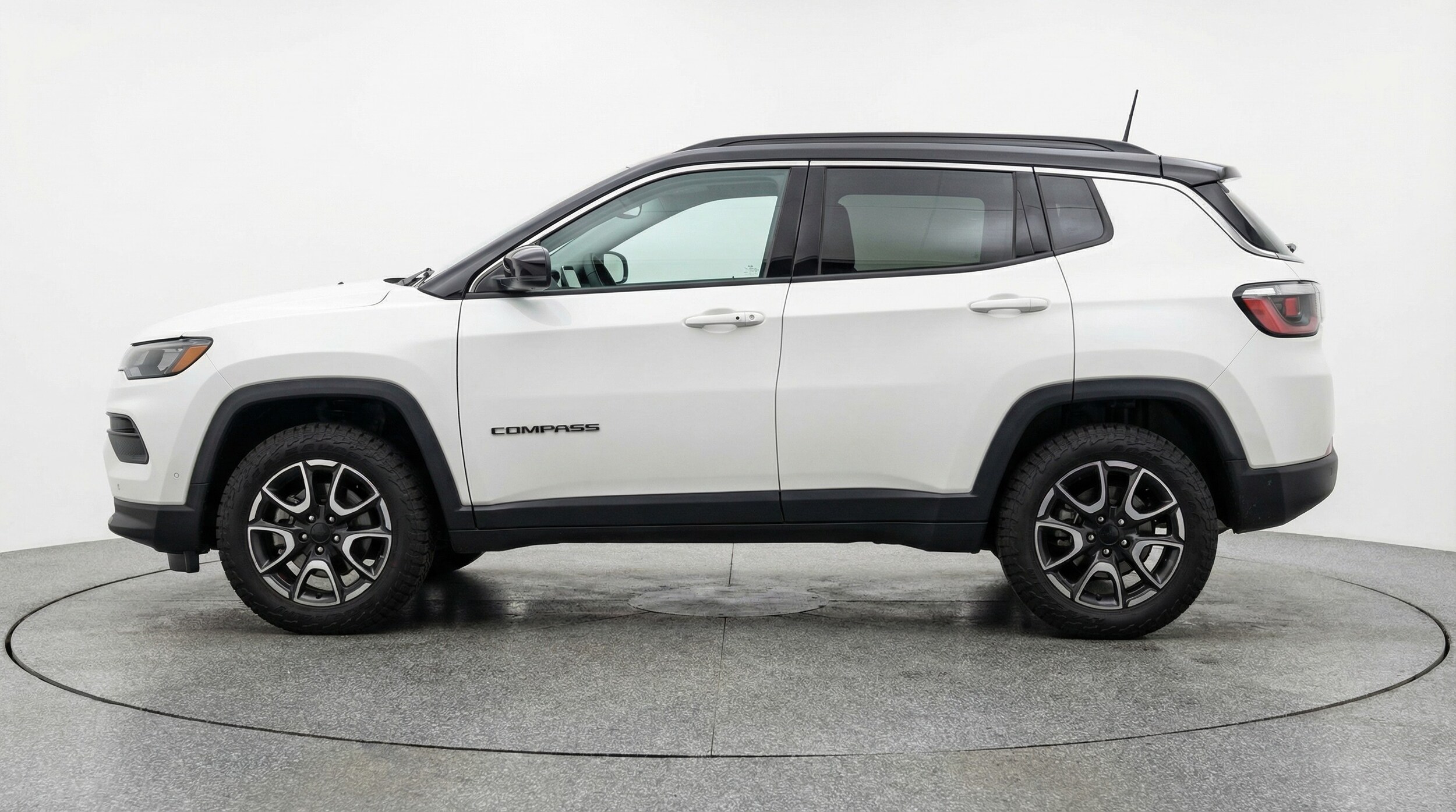 Thumbnail: 2025 Jeep Compass - 4