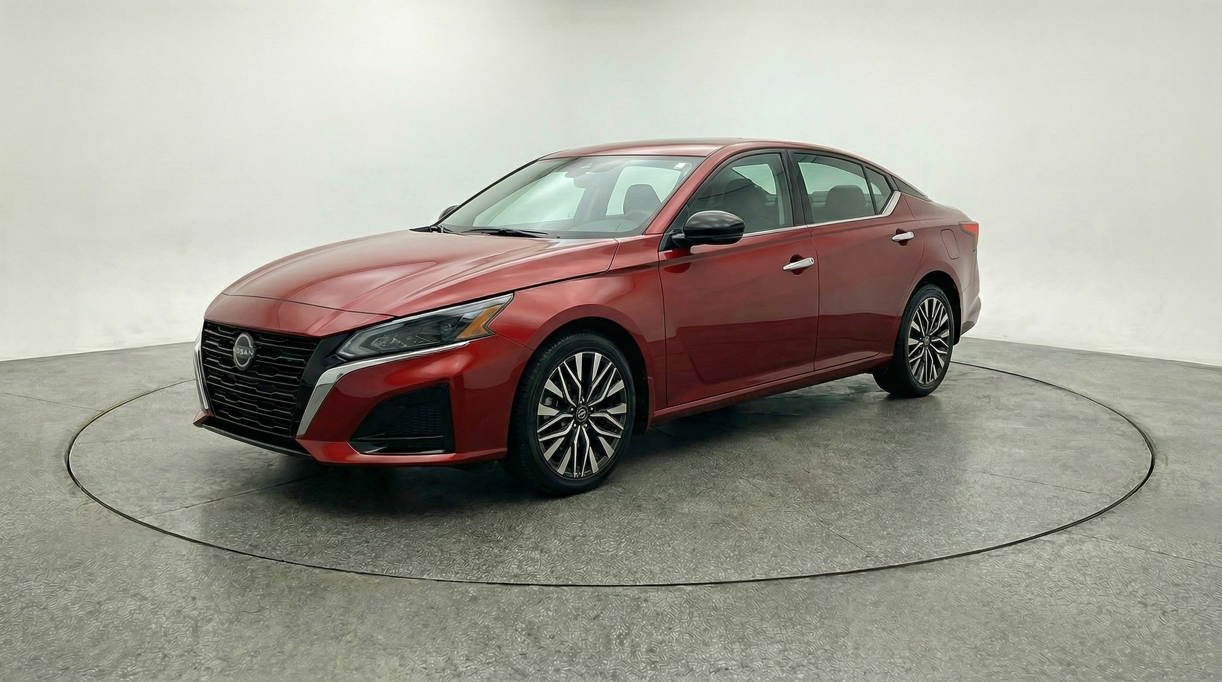 Thumbnail: 2025 Nissan Altima - 3