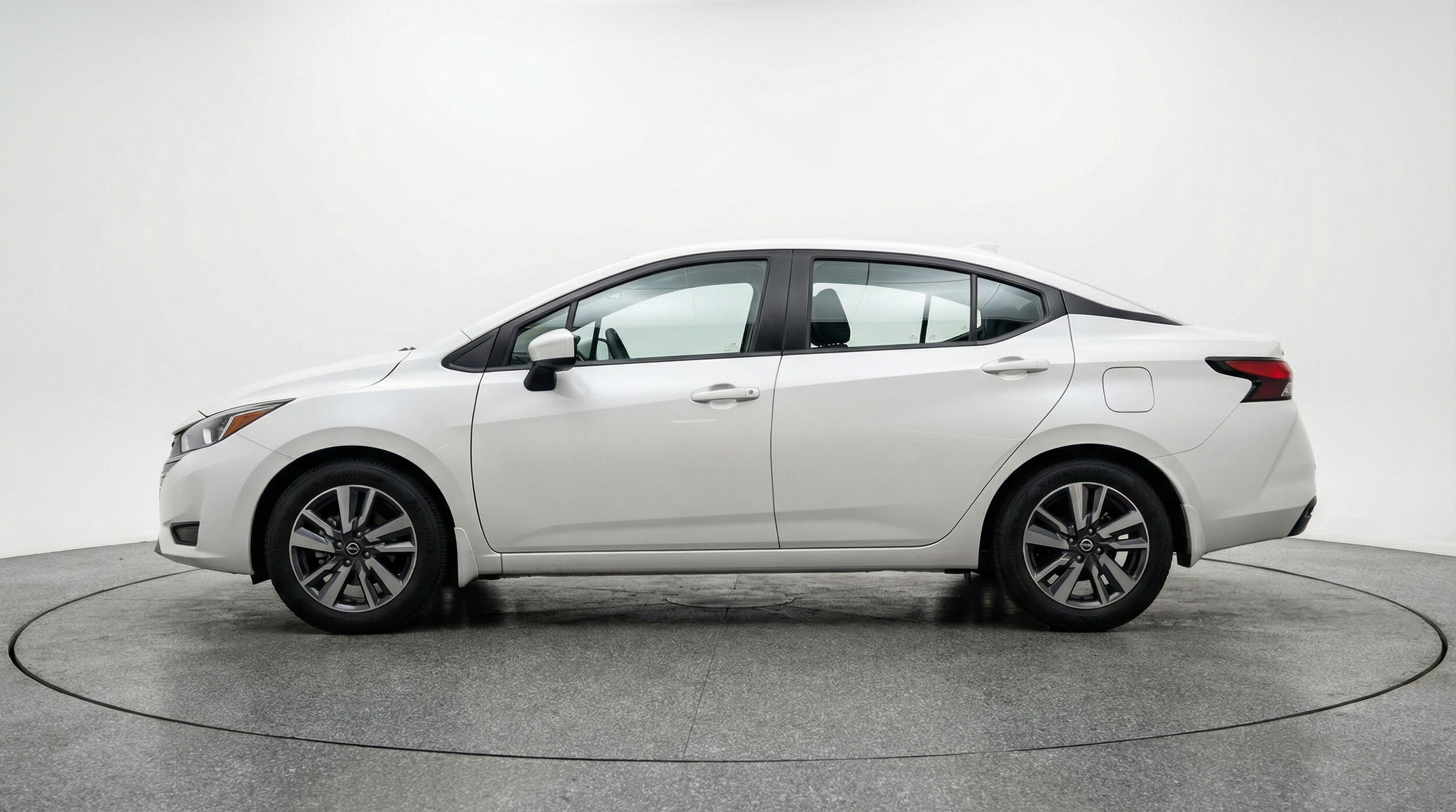 Thumbnail: 2025 Nissan Versa - 5