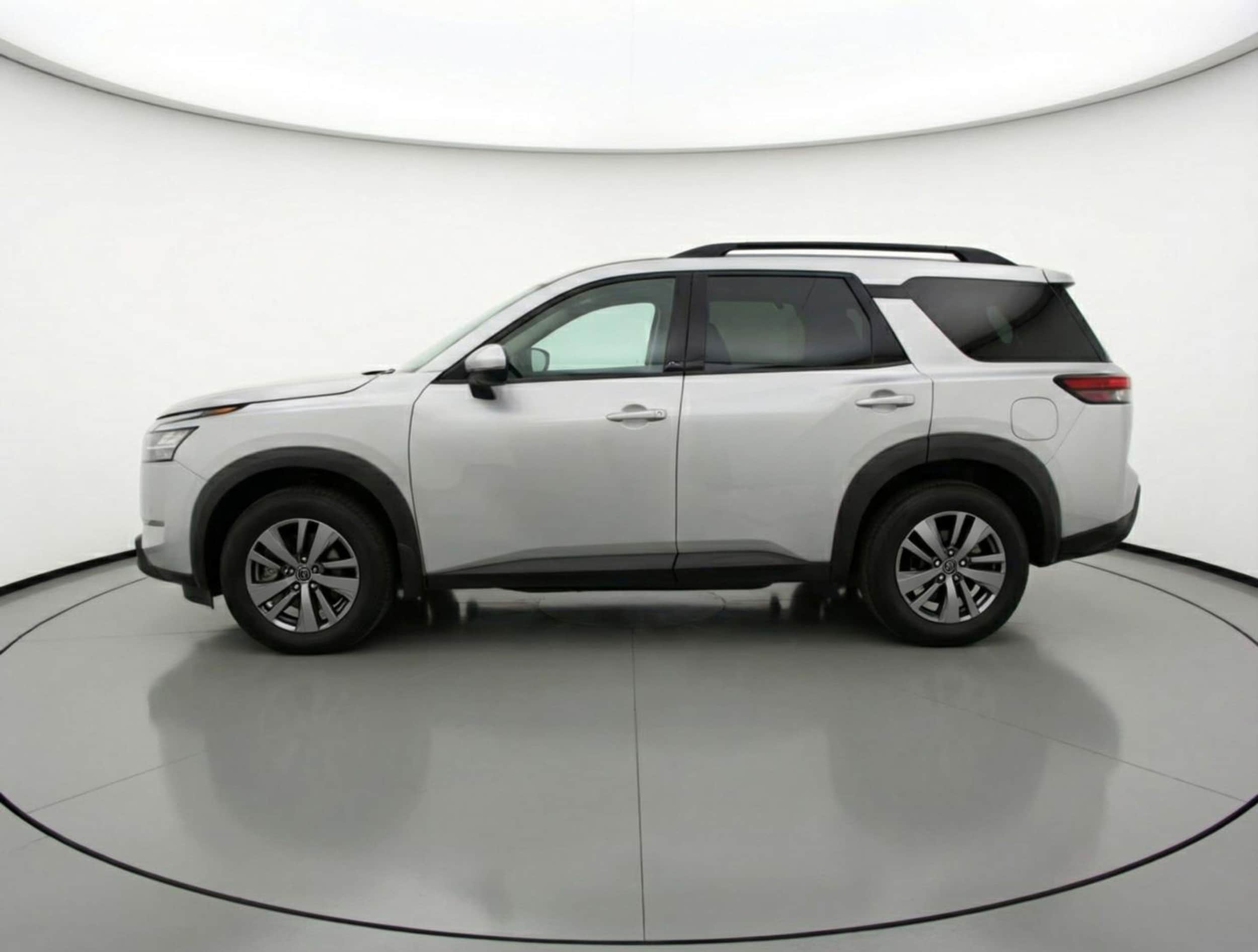 Thumbnail: 2025 Nissan Pathfinder - 5