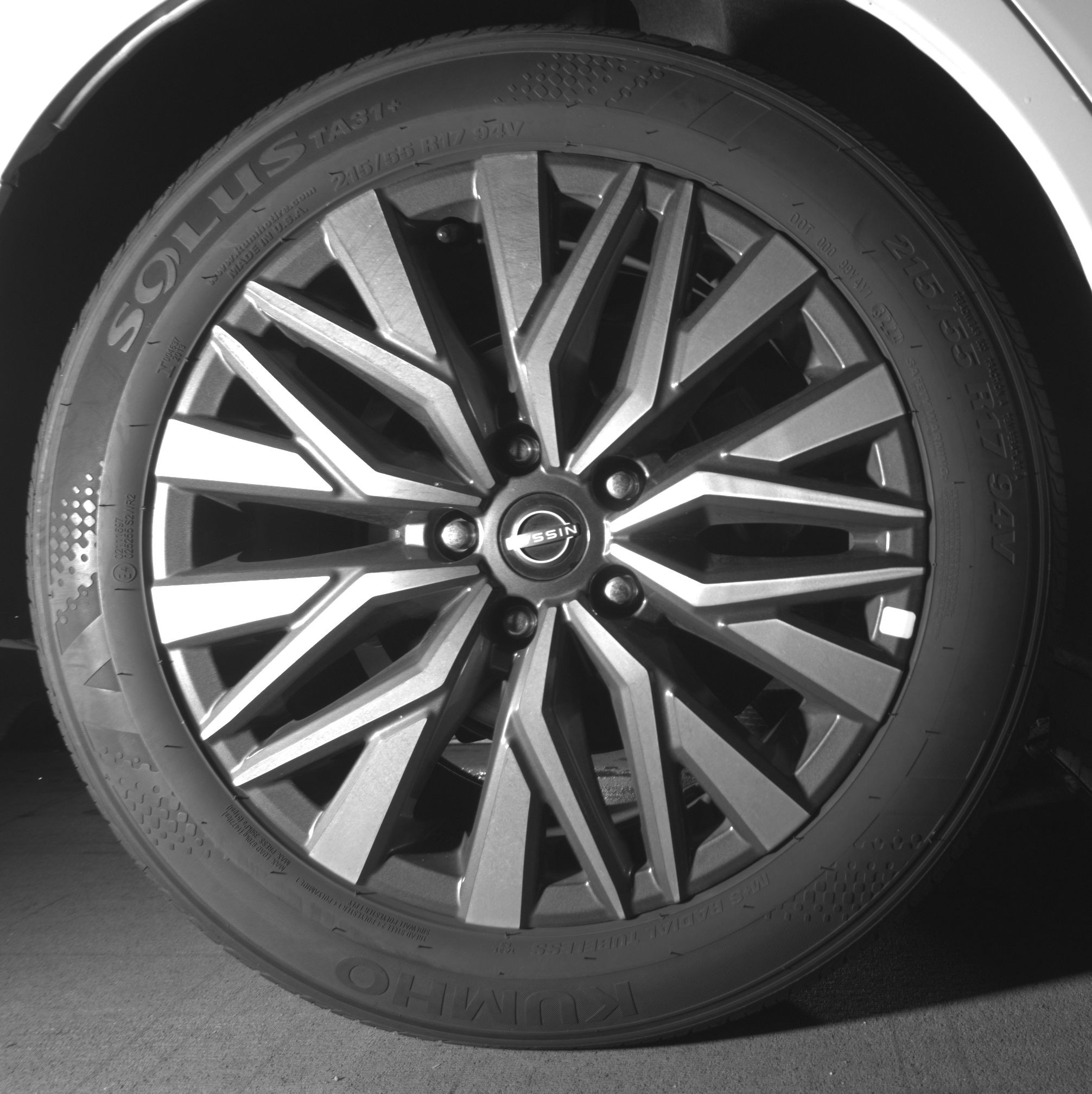 Thumbnail: 2025 Nissan Altima - 12