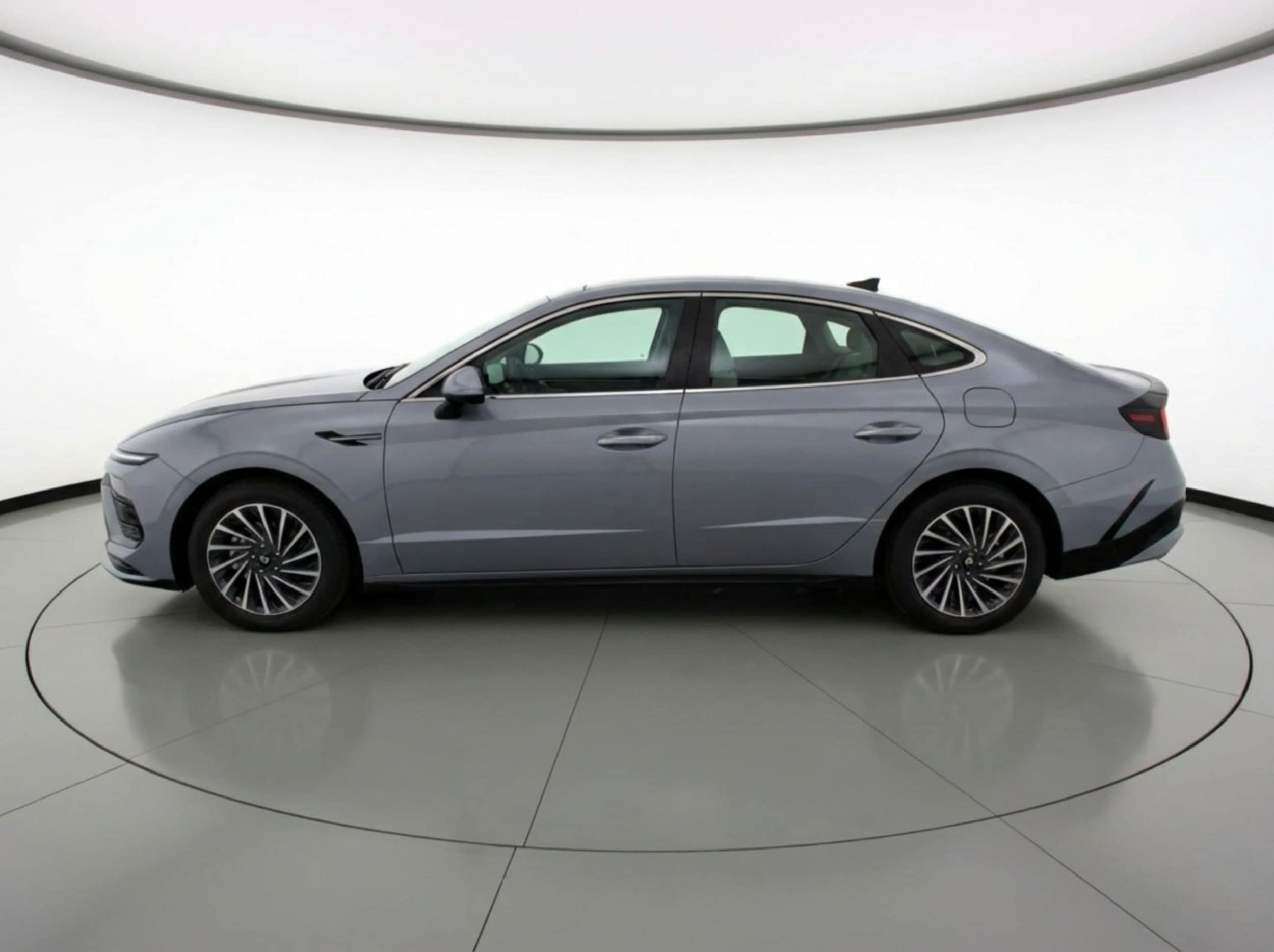 Thumbnail: 2025 Hyundai Sonata - 4