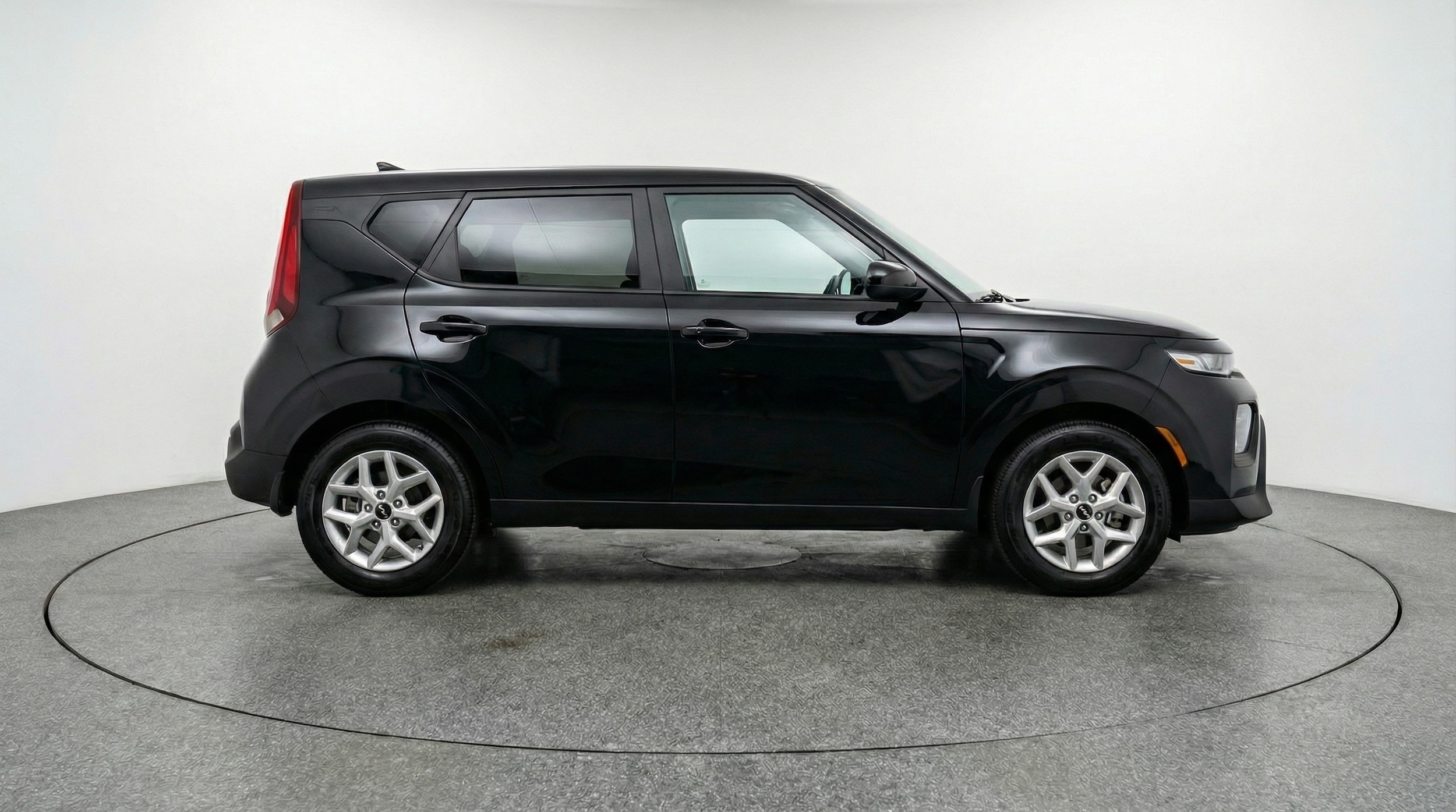 Thumbnail: 2025 Kia Soul - 8