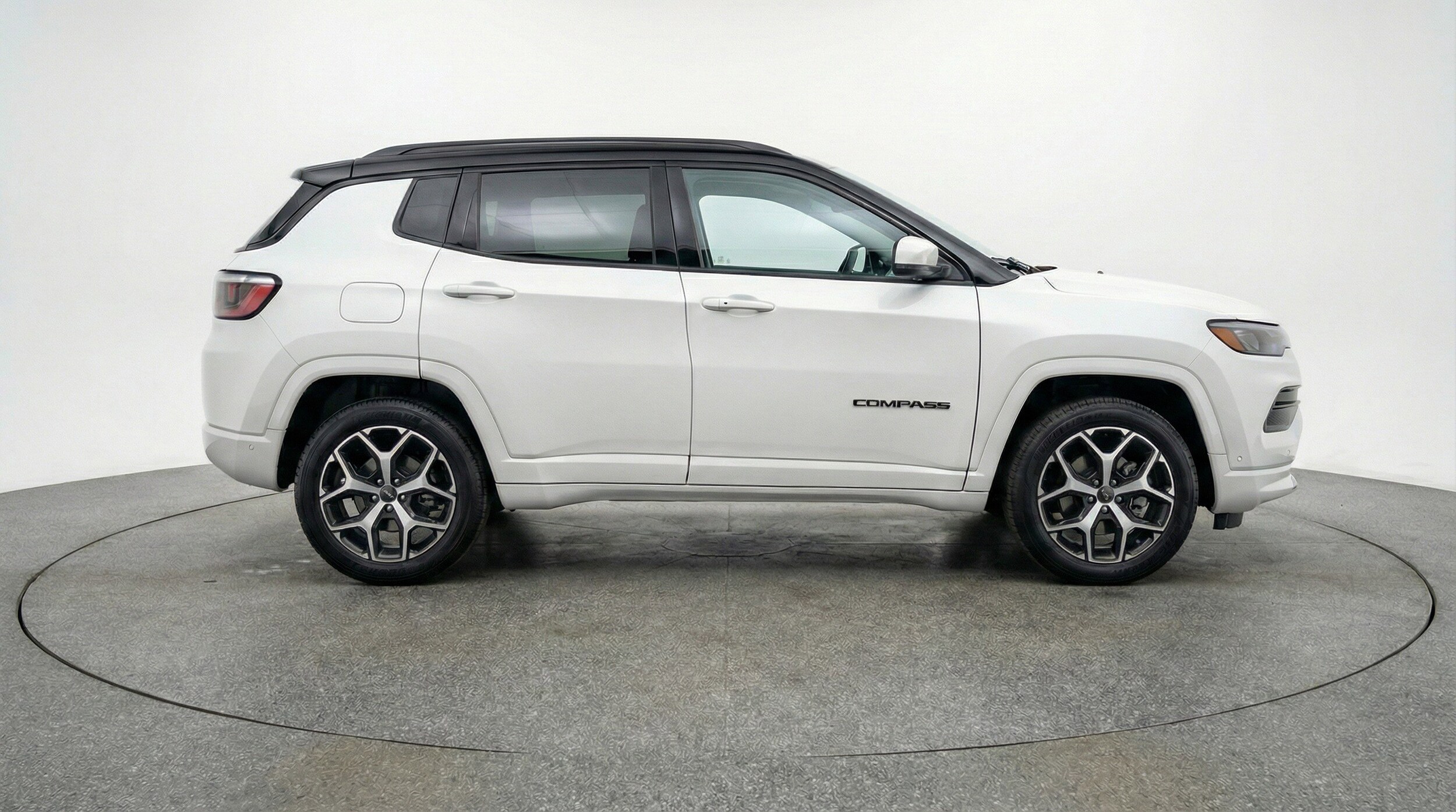 Thumbnail: 2025 Jeep Compass - 11