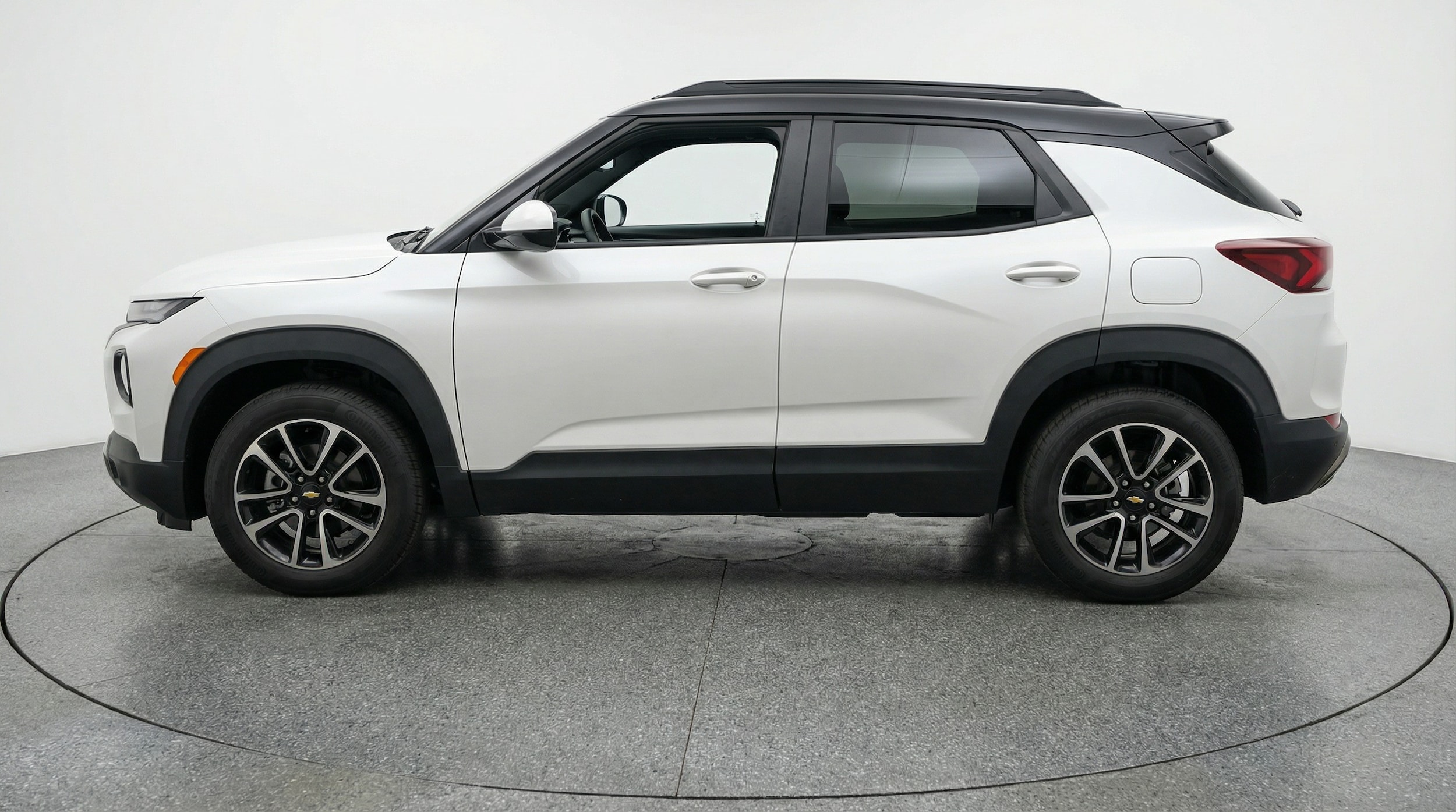 Thumbnail: 2025 Chevrolet TrailBlazer - 4