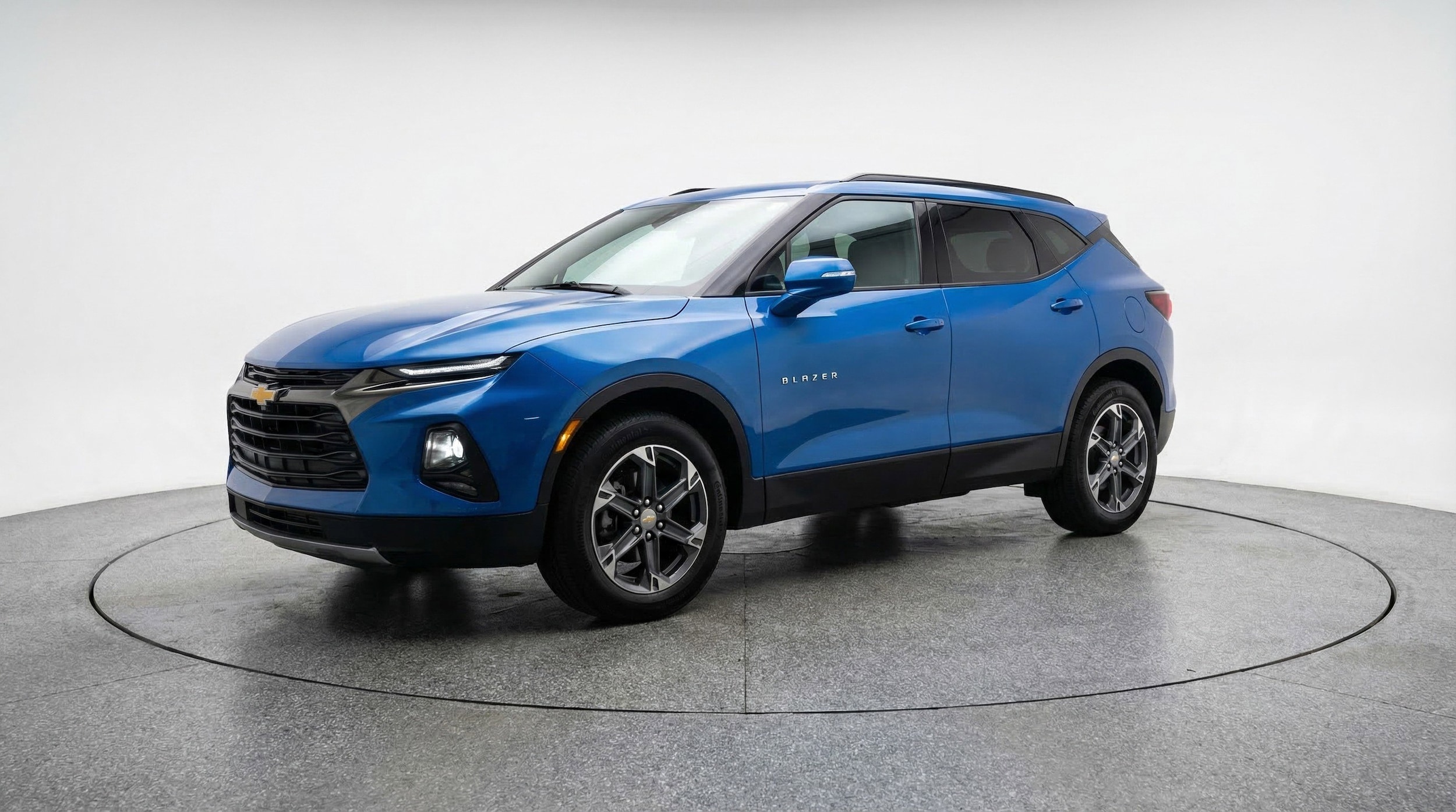 Thumbnail: 2025 Chevrolet Blazer - 3