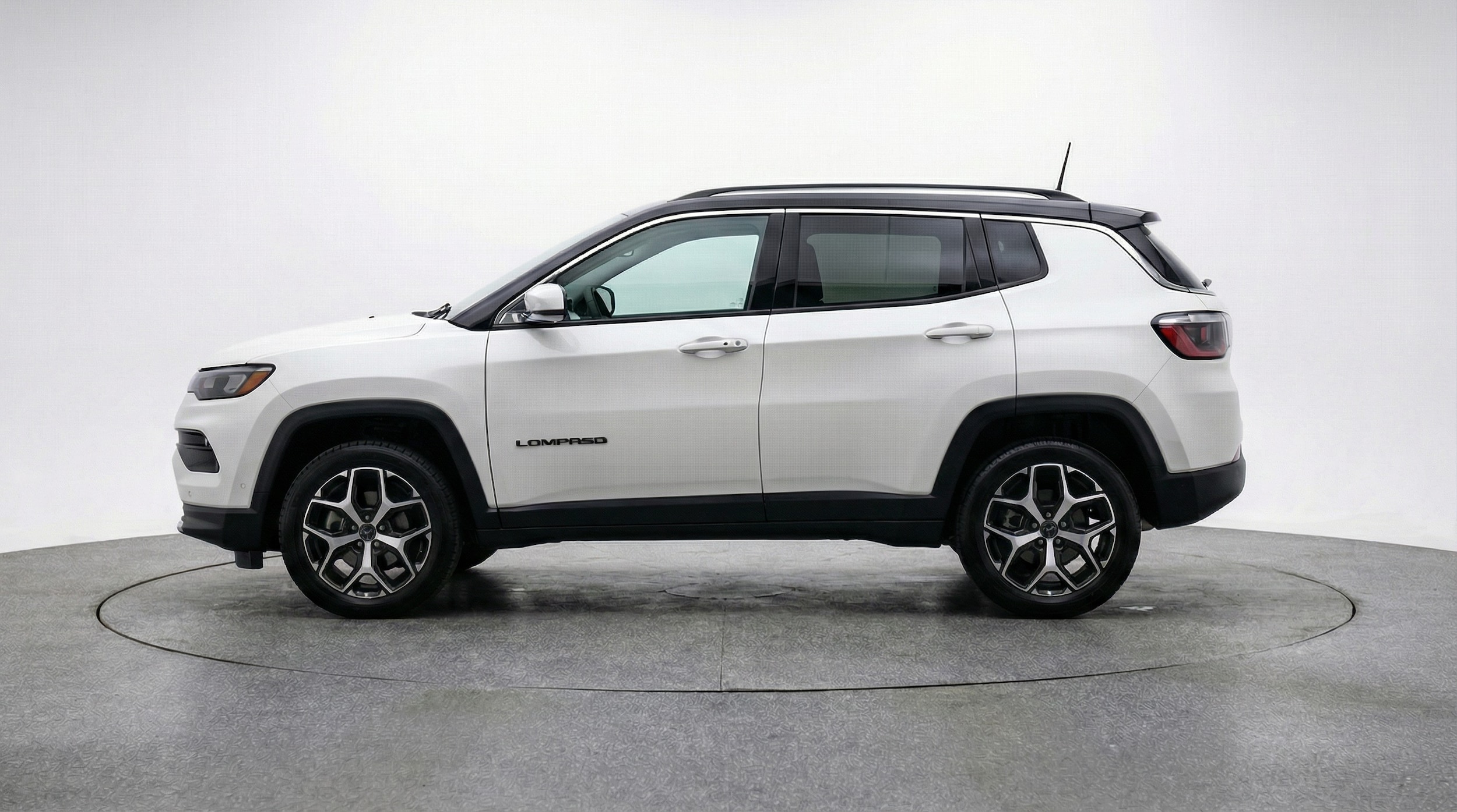 Thumbnail: 2025 Jeep Compass - 4