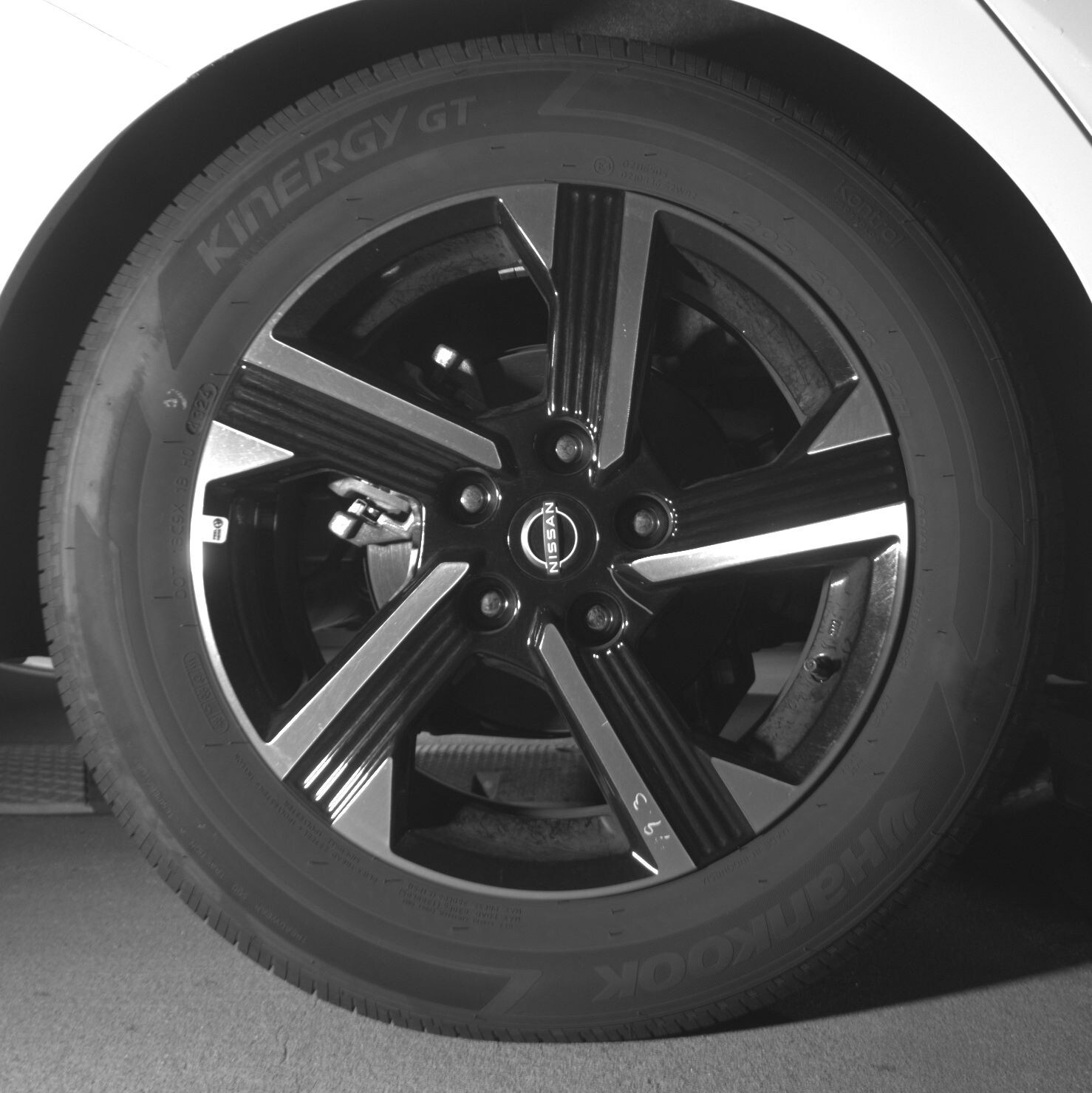 Thumbnail: 2025 Nissan Sentra - 12