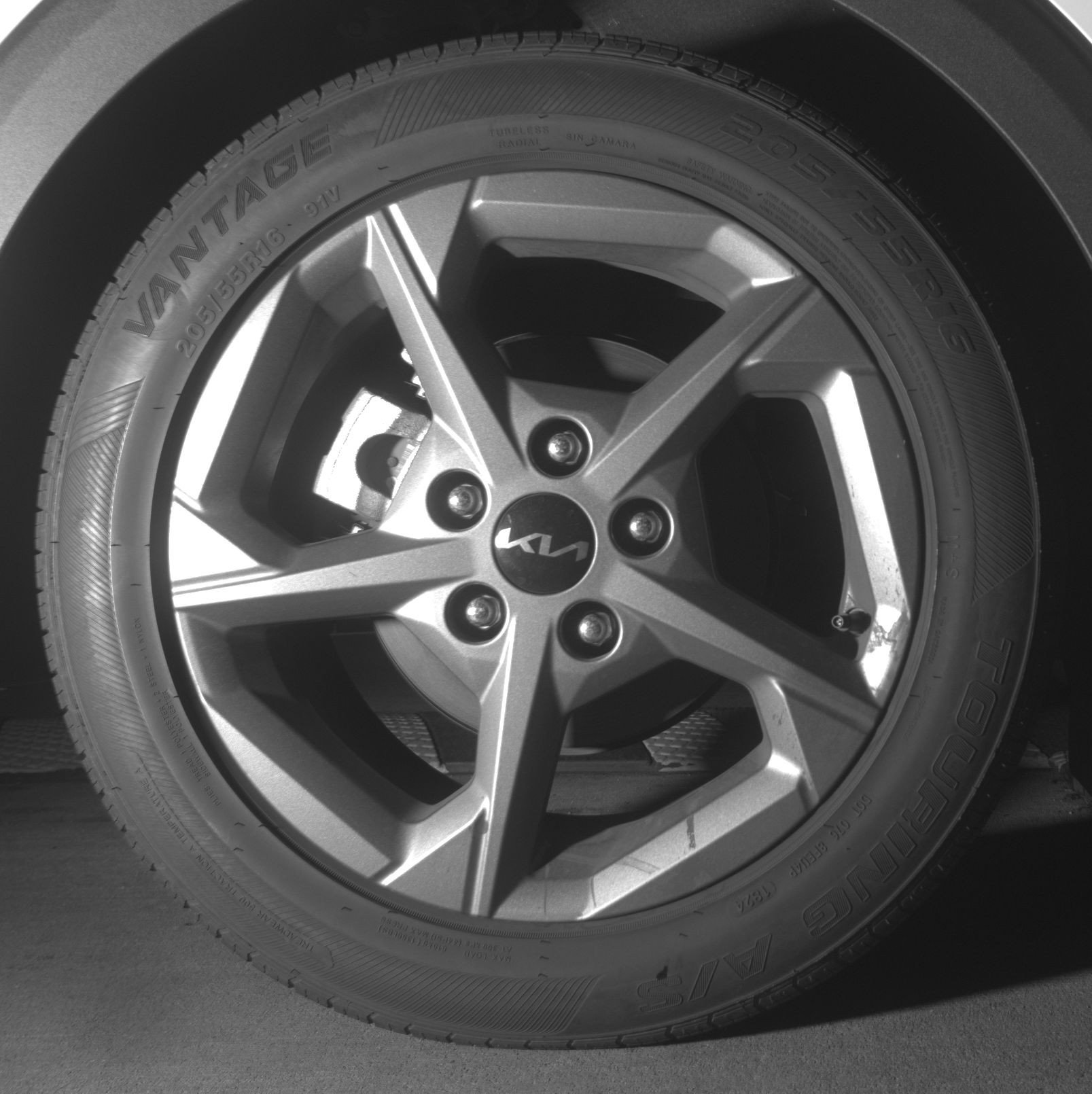 Thumbnail: 2025 Kia K4 - 15