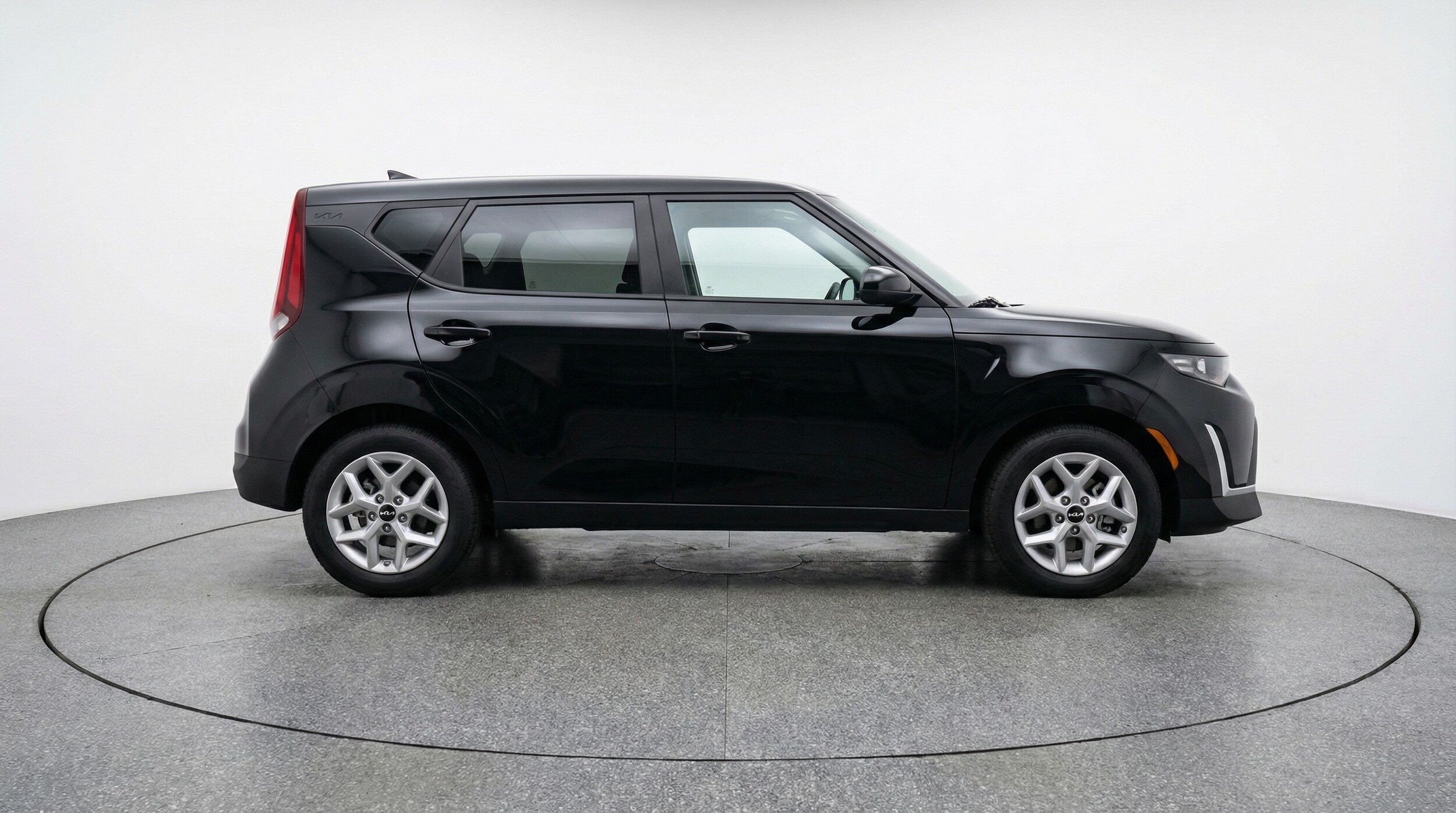 Thumbnail: 2025 Kia Soul - 8