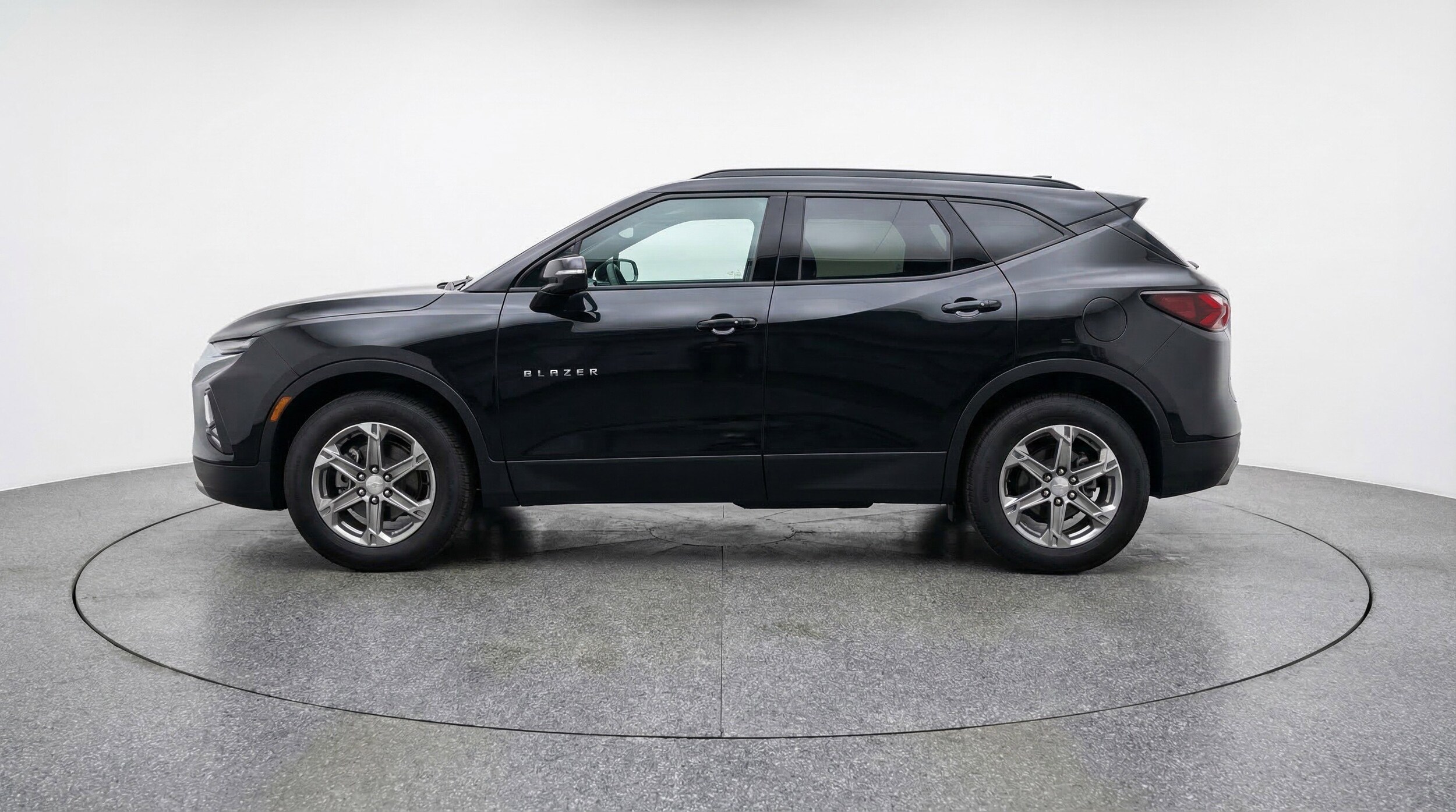 Thumbnail: 2025 Chevrolet Blazer - 5