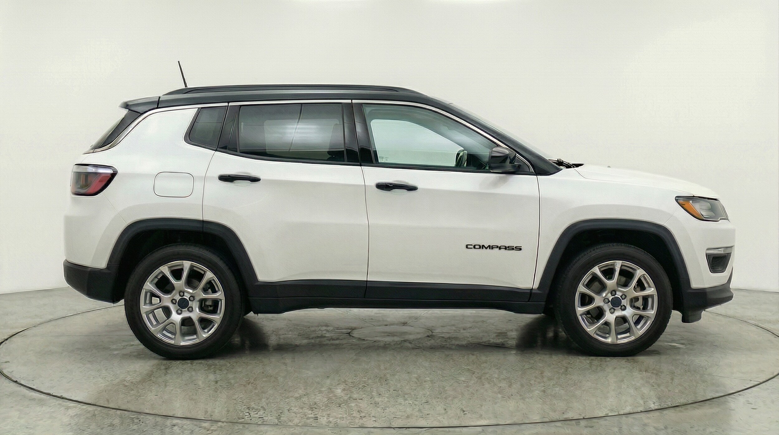 Thumbnail: 2025 Jeep Compass - 8