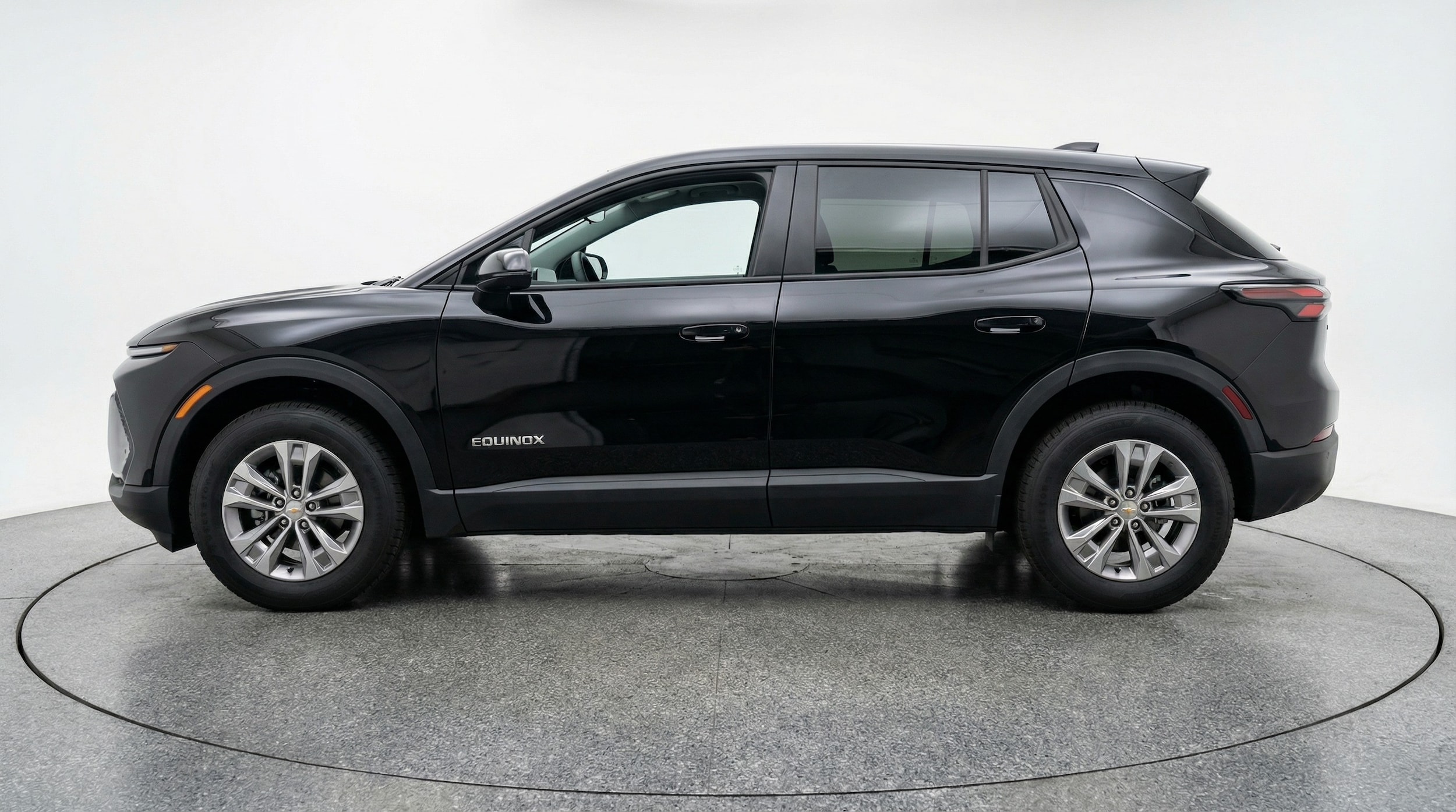 Thumbnail: 2025 Chevrolet Equinox - 4