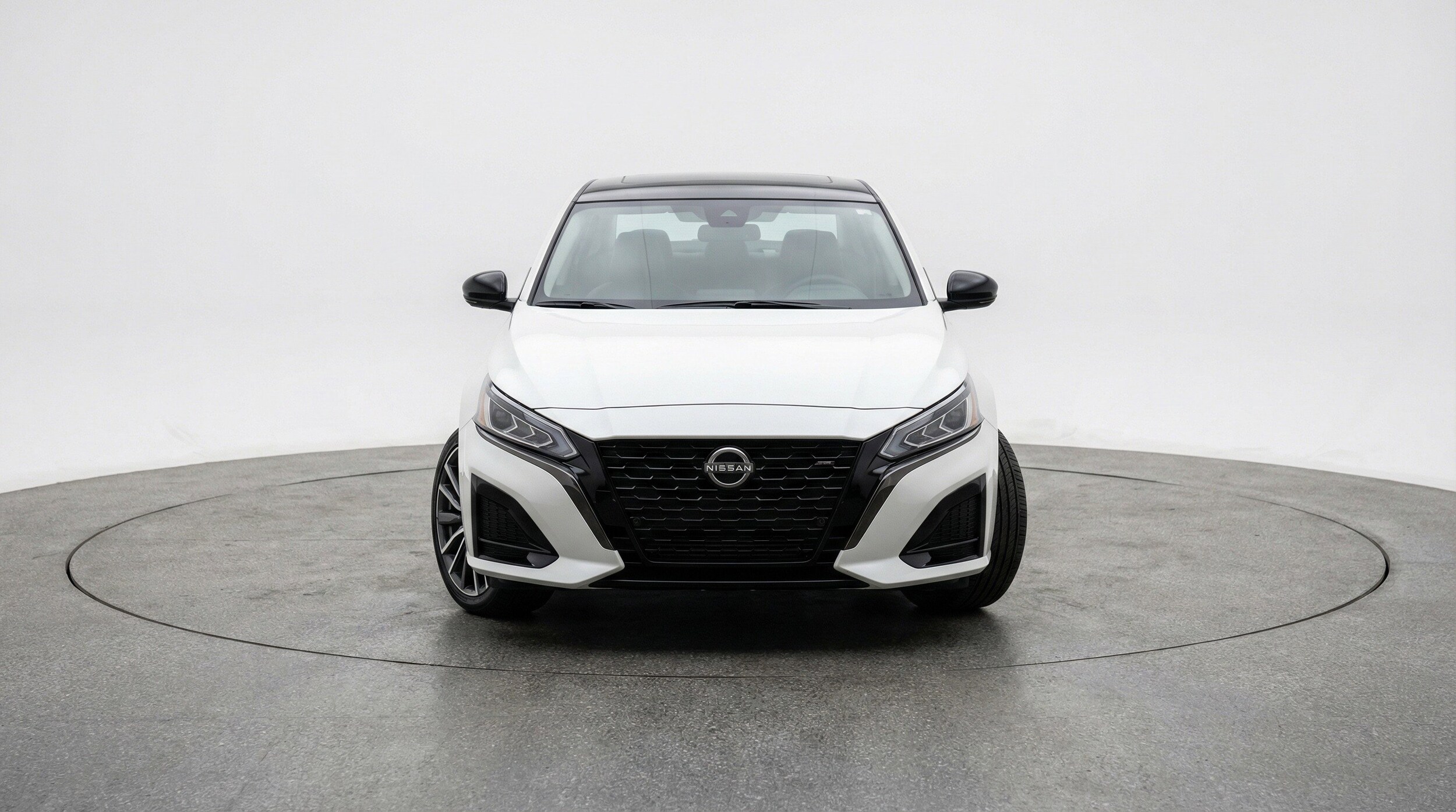 Thumbnail: 2025 Nissan Altima - 2