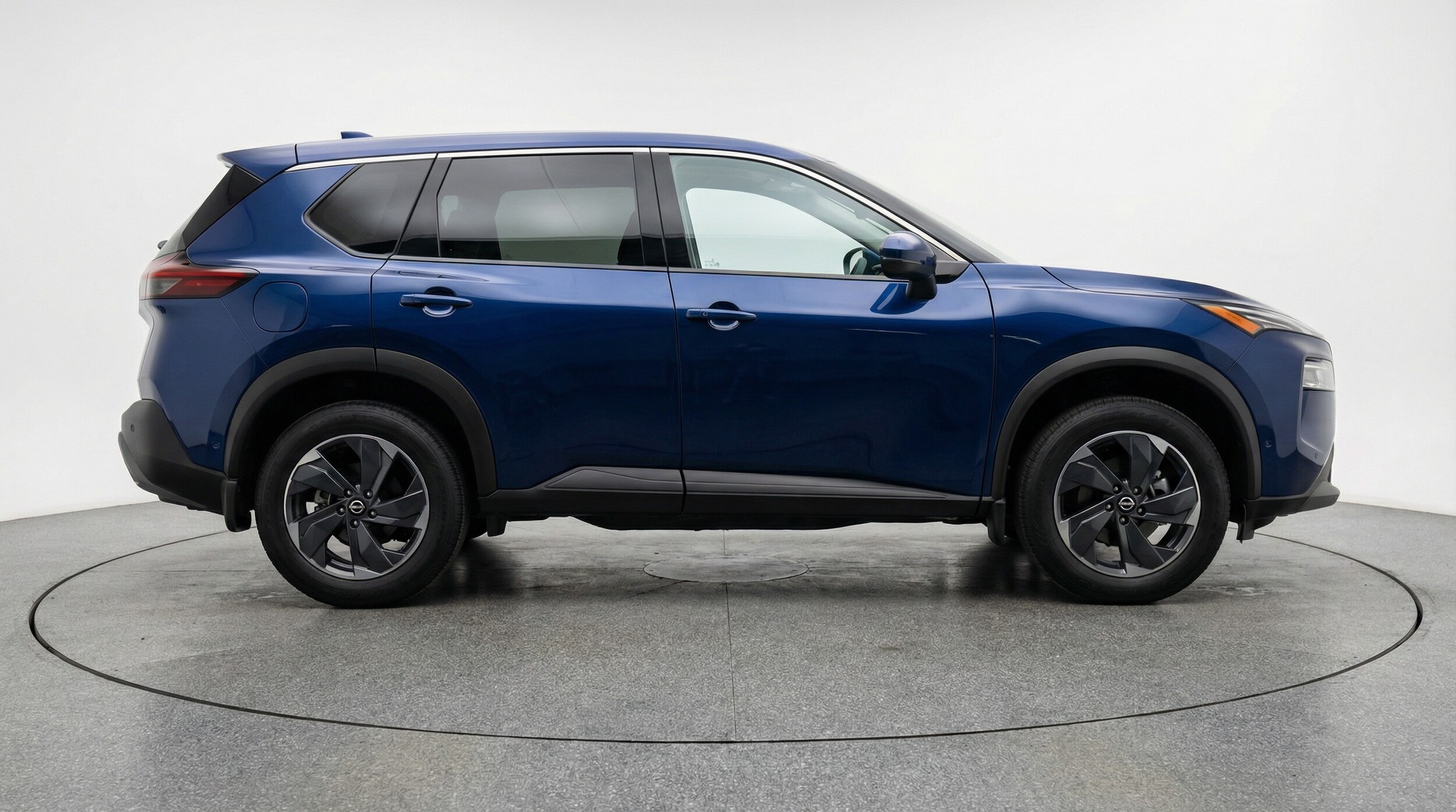 Thumbnail: 2025 Nissan Rogue - 8