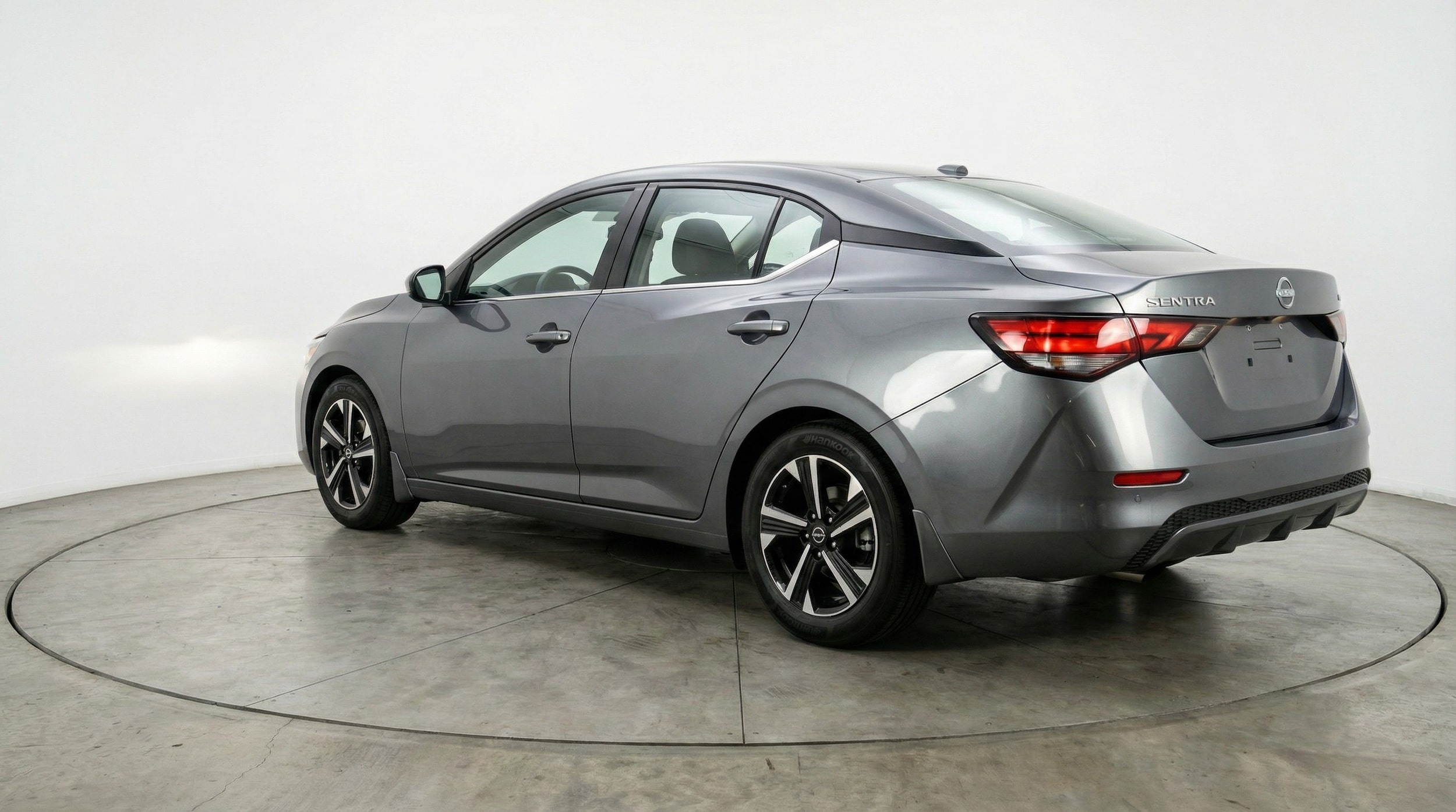 Thumbnail: 2025 Nissan Sentra - 5