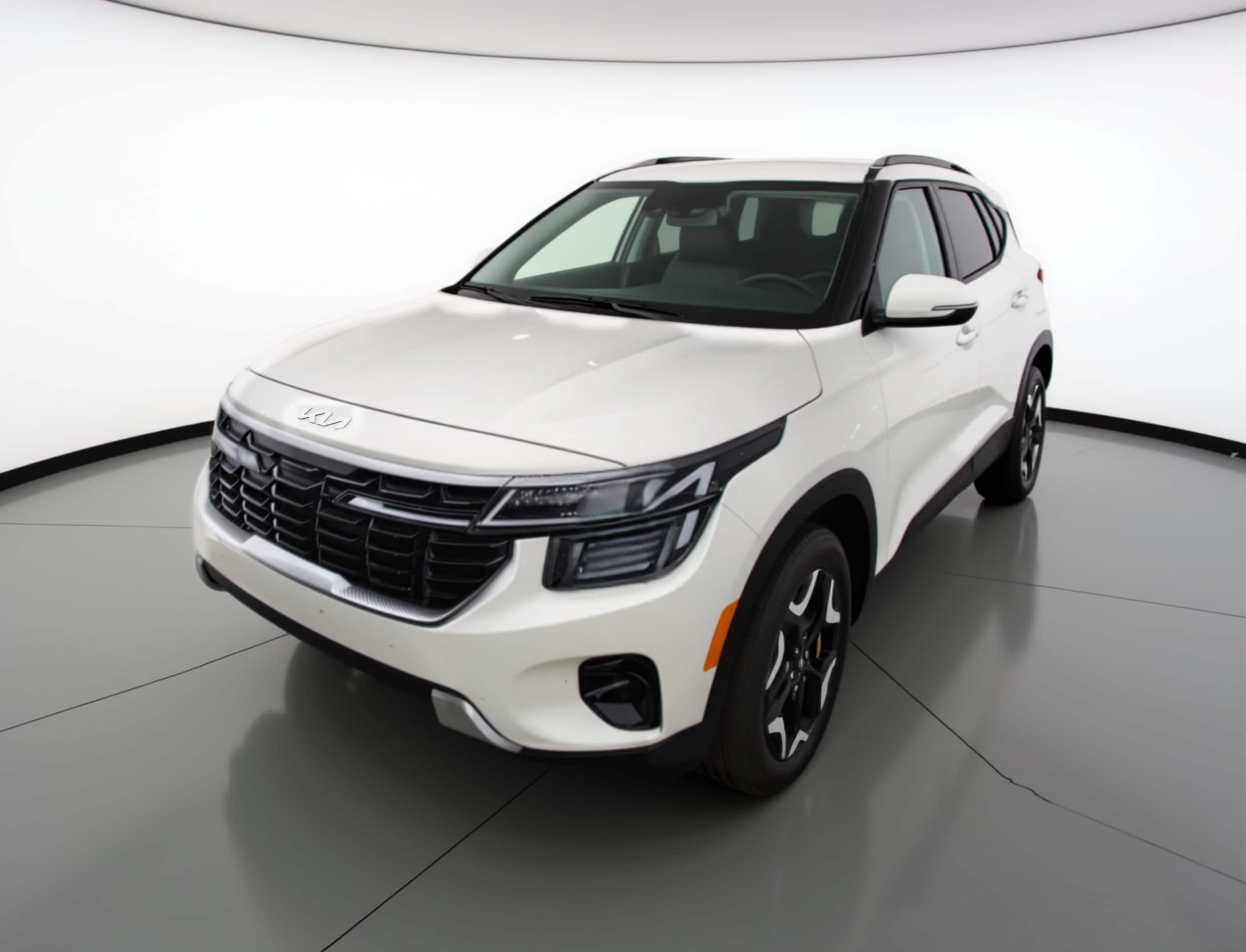 Thumbnail: 2025 Kia Seltos - 3