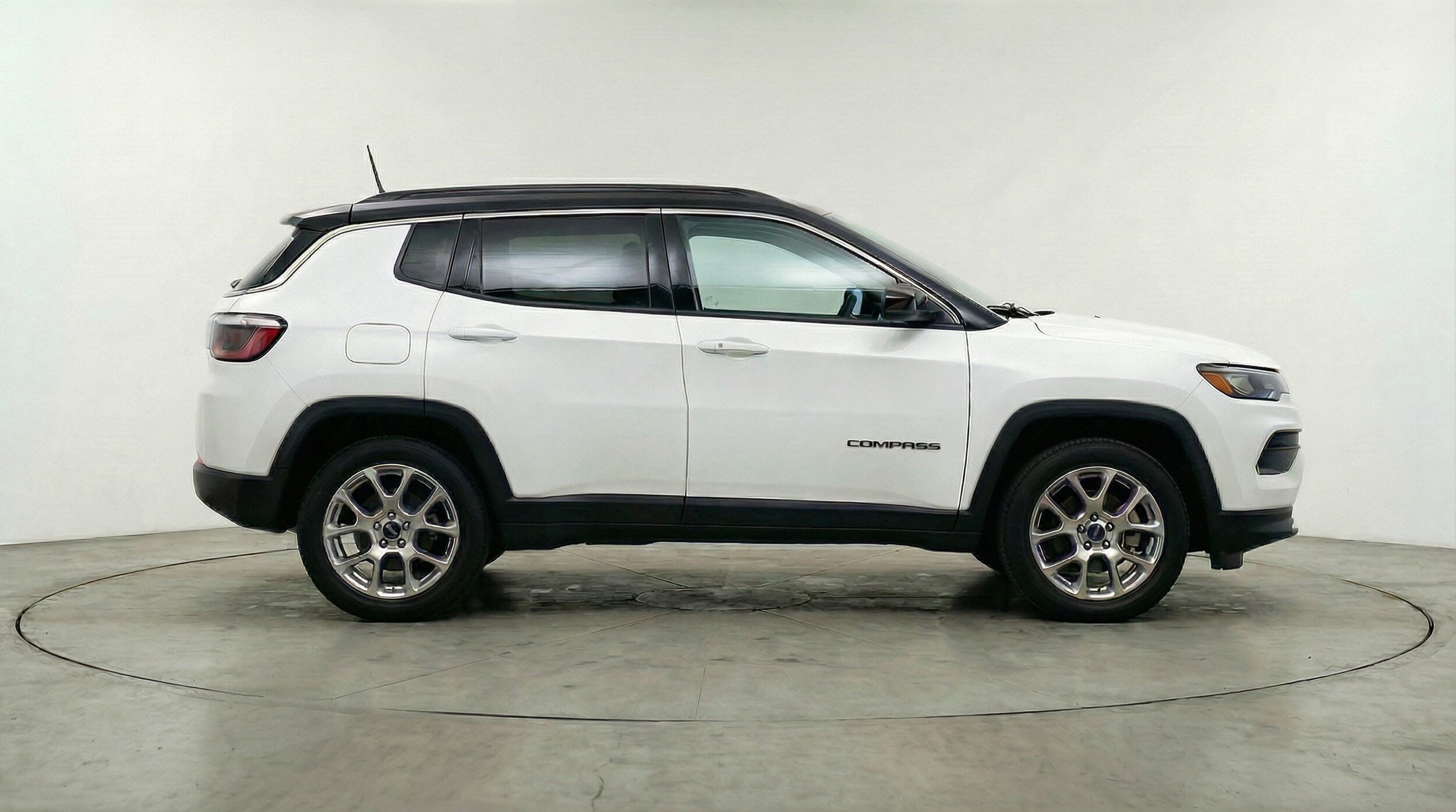 Thumbnail: 2025 Jeep Compass - 8