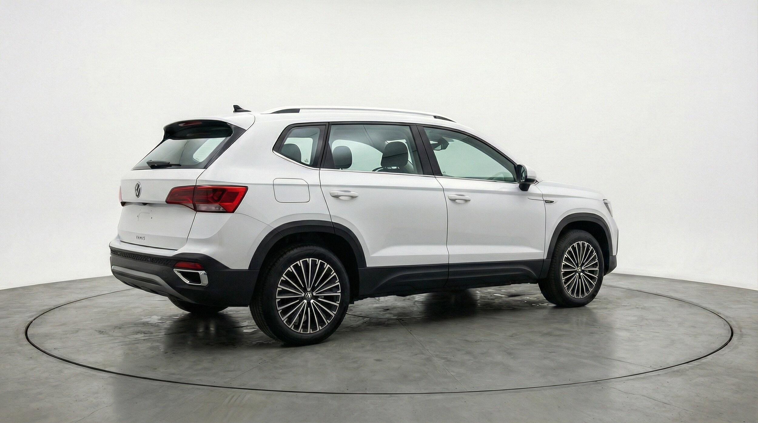 Thumbnail: 2025 Volkswagen Taos - 9