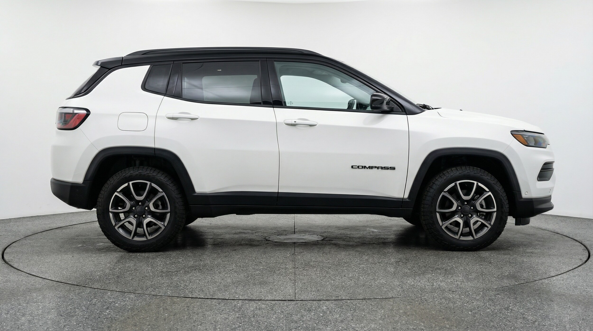 Thumbnail: 2025 Jeep Compass - 8