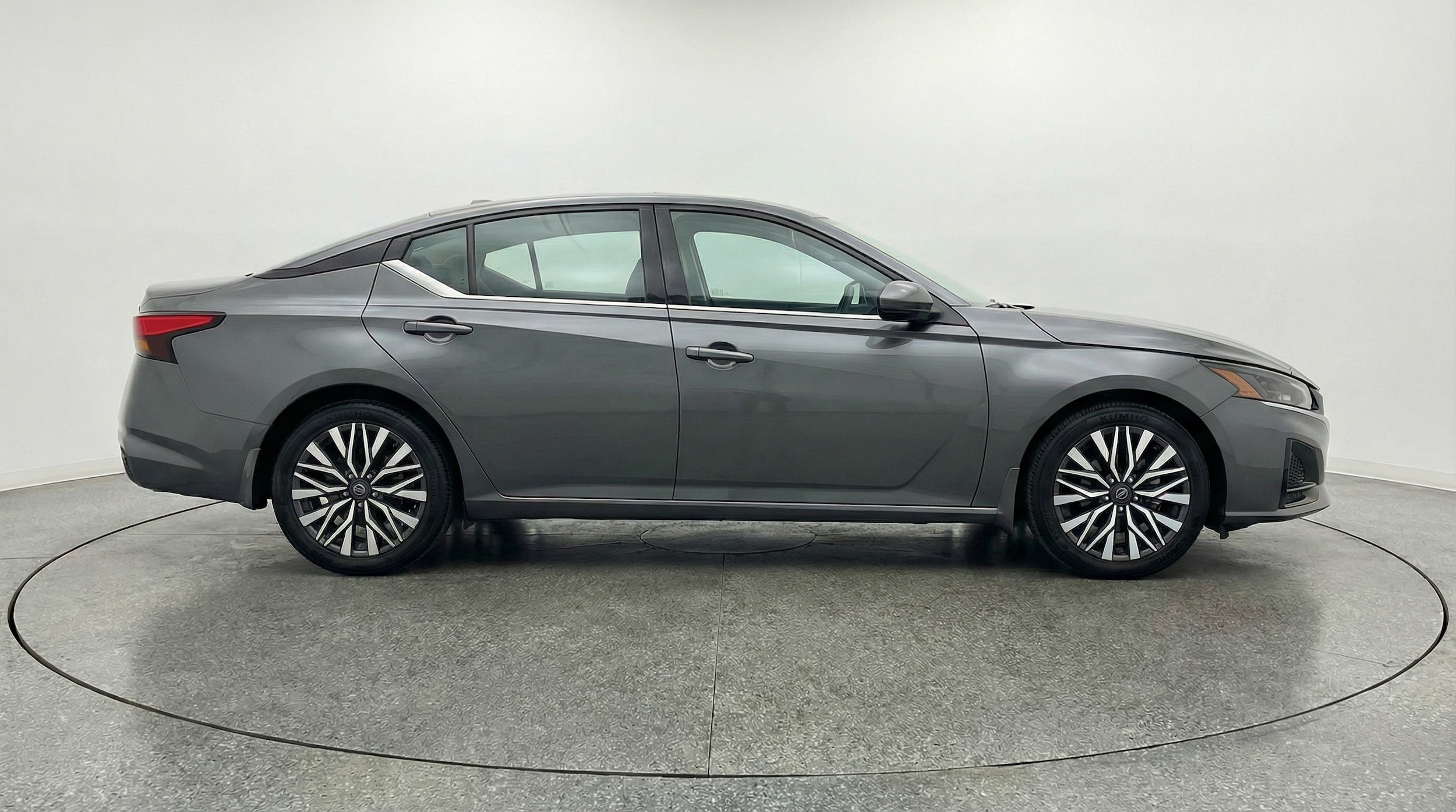 Thumbnail: 2025 Nissan Altima - 8