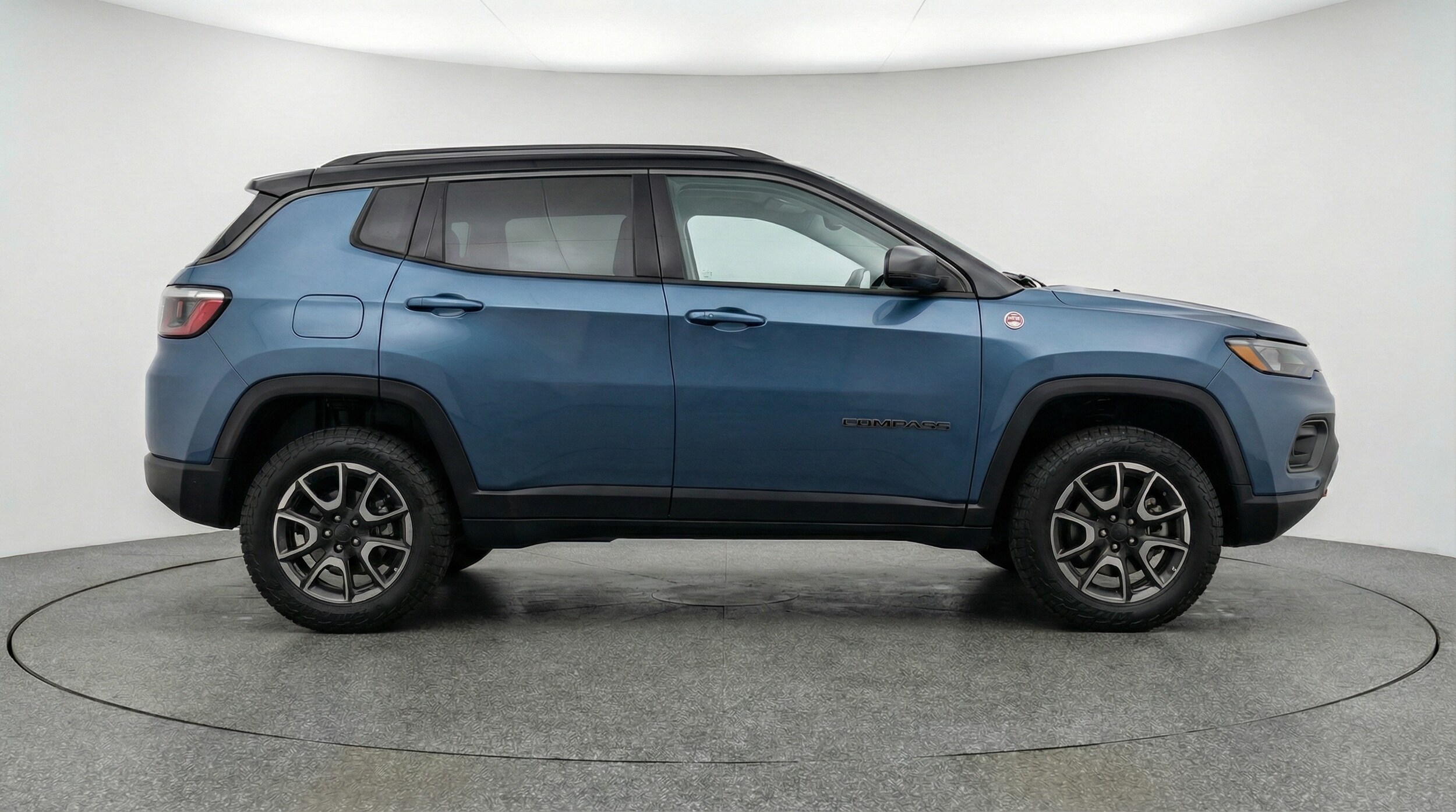 Thumbnail: 2025 Jeep Compass - 8