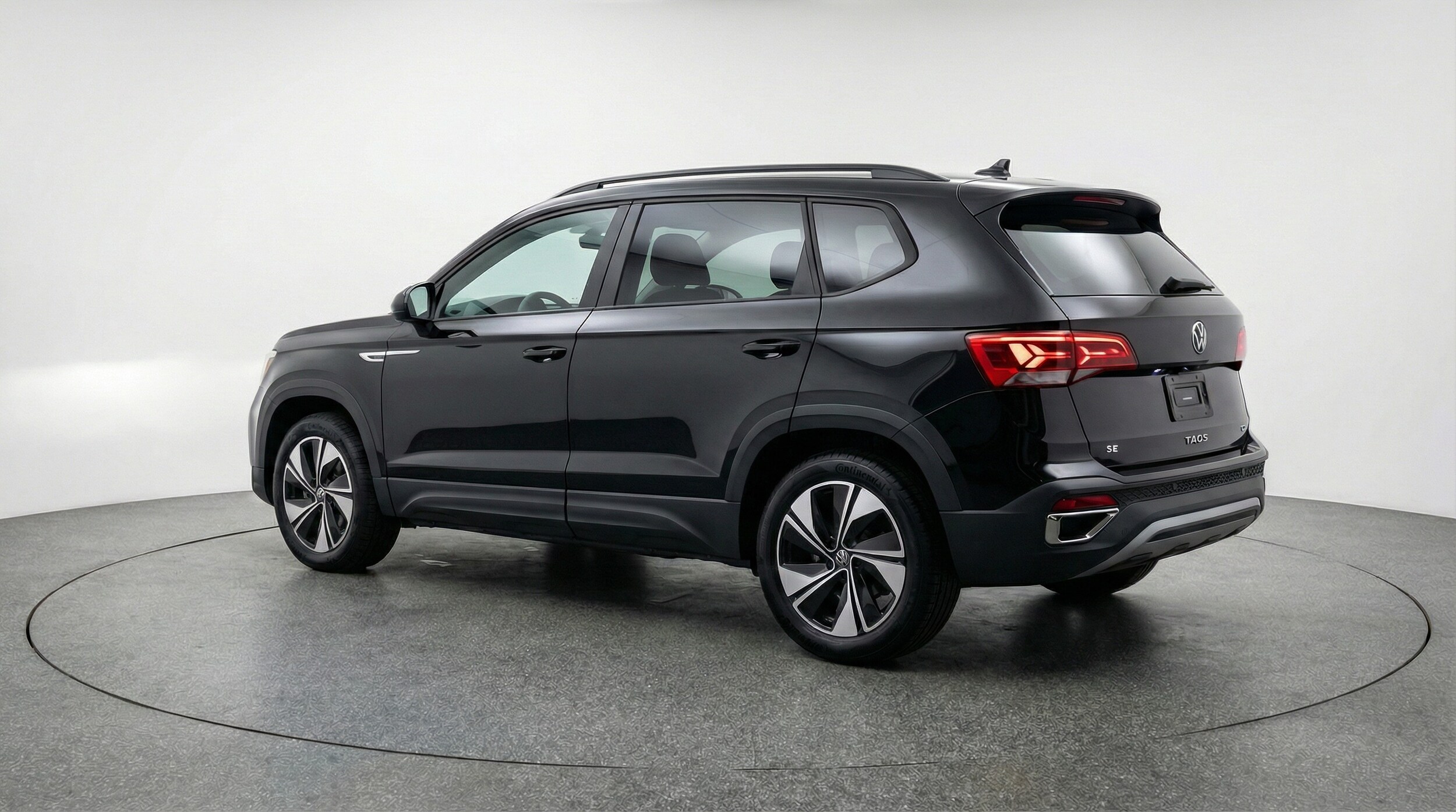 Thumbnail: 2025 Volkswagen Taos - 5