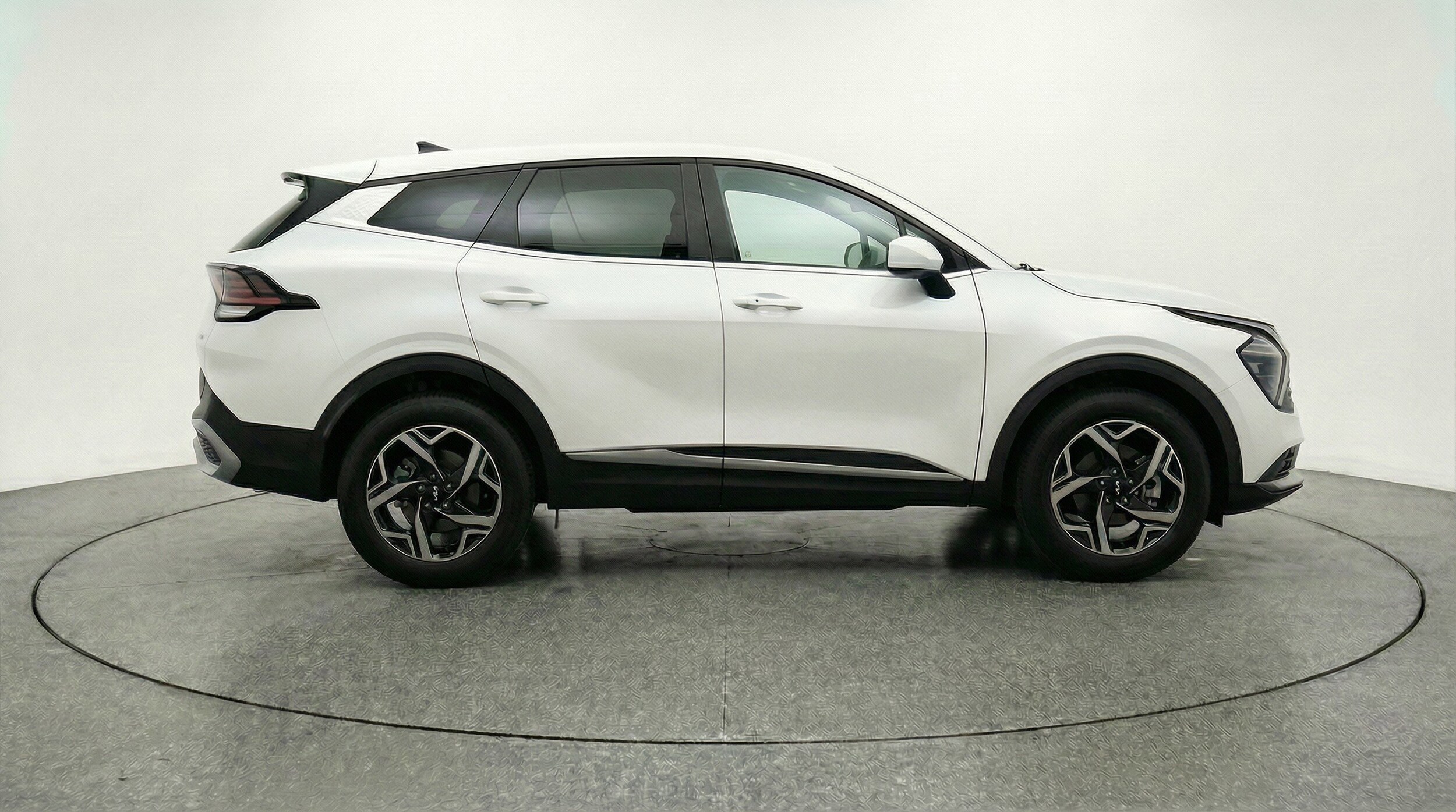 Thumbnail: 2025 Kia Sportage - 11