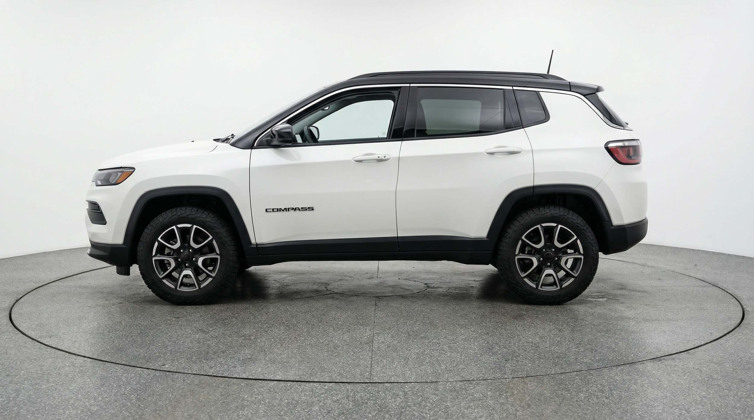 Thumbnail: 2025 Jeep Compass - 4