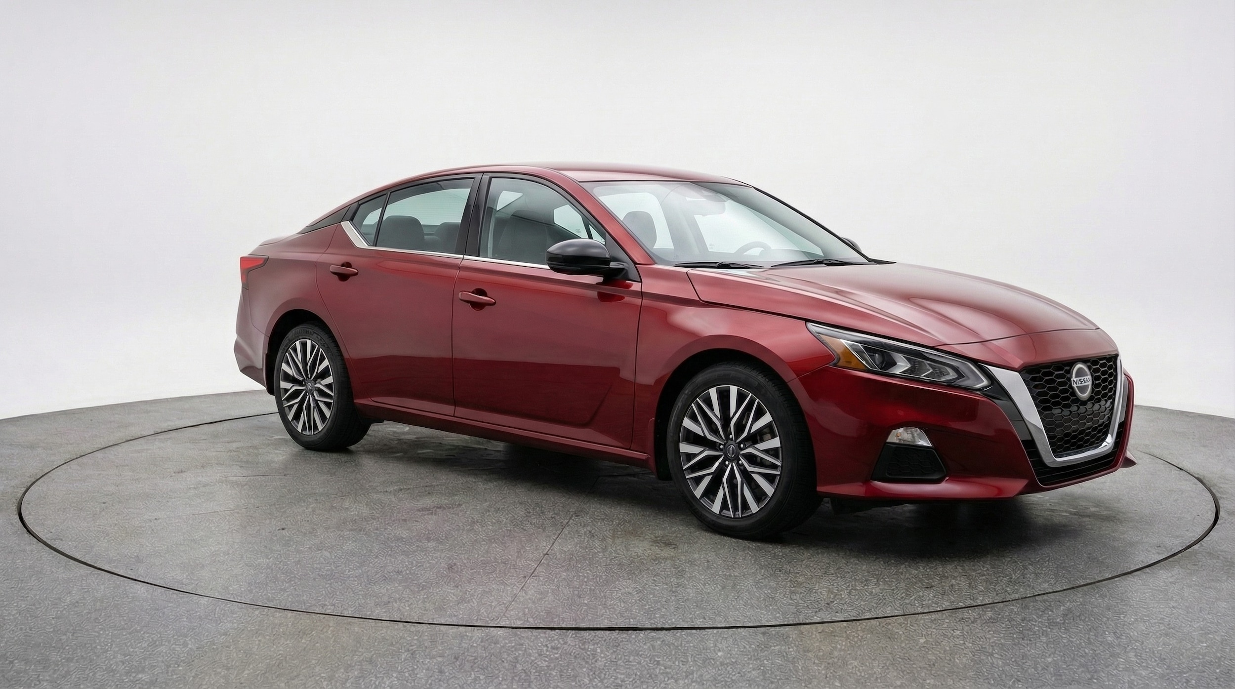 Thumbnail: 2025 Nissan Altima - 1