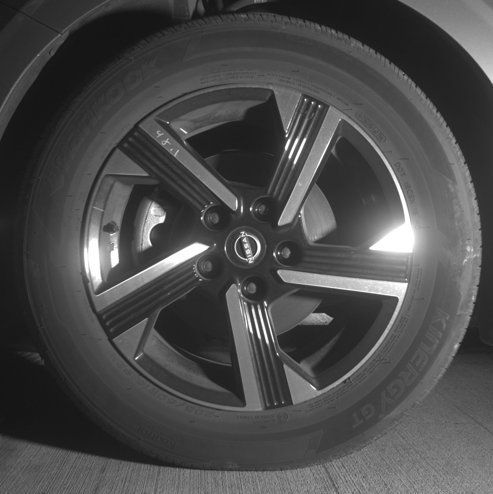 Thumbnail: 2025 Nissan Sentra - 9