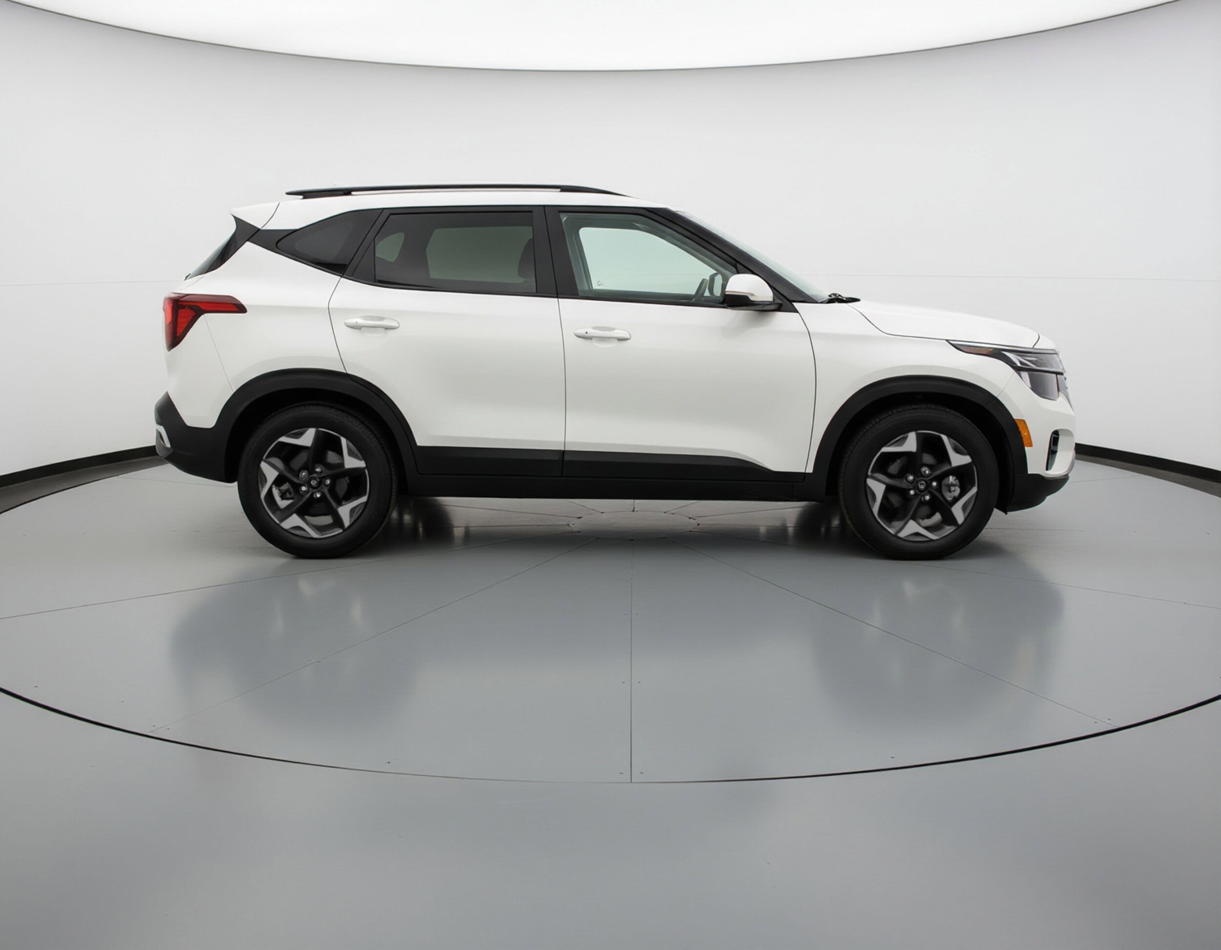 Thumbnail: 2025 Kia Seltos - 11