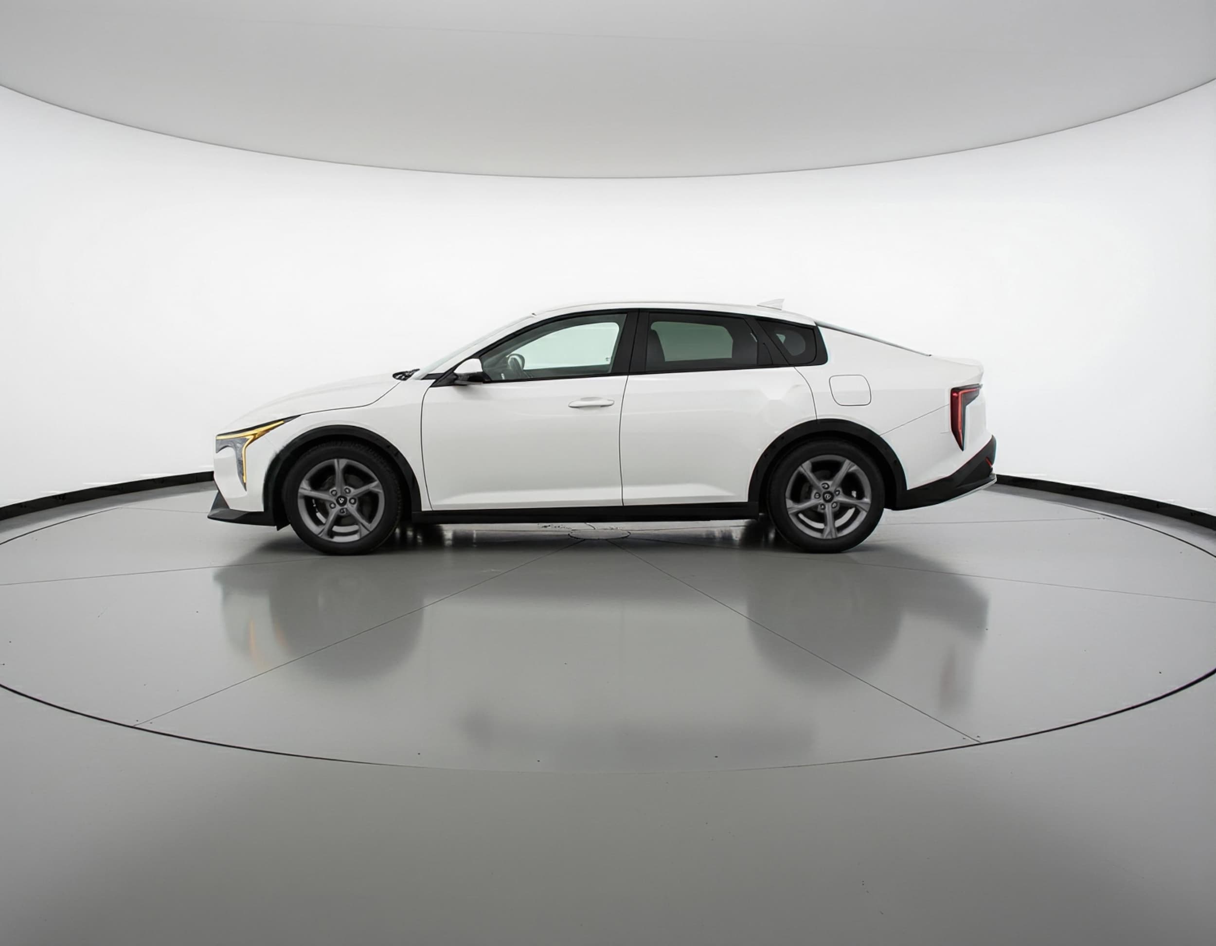 Thumbnail: 2025 Kia K4 - 5