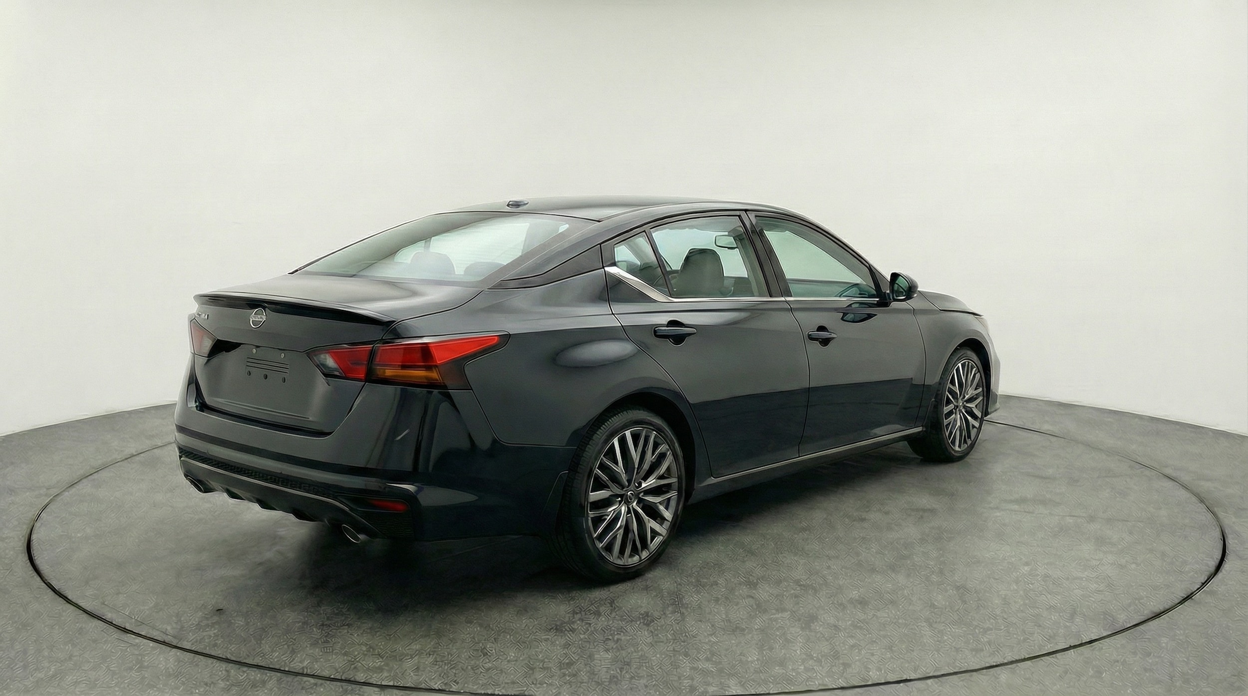 Thumbnail: 2025 Nissan Altima - 7