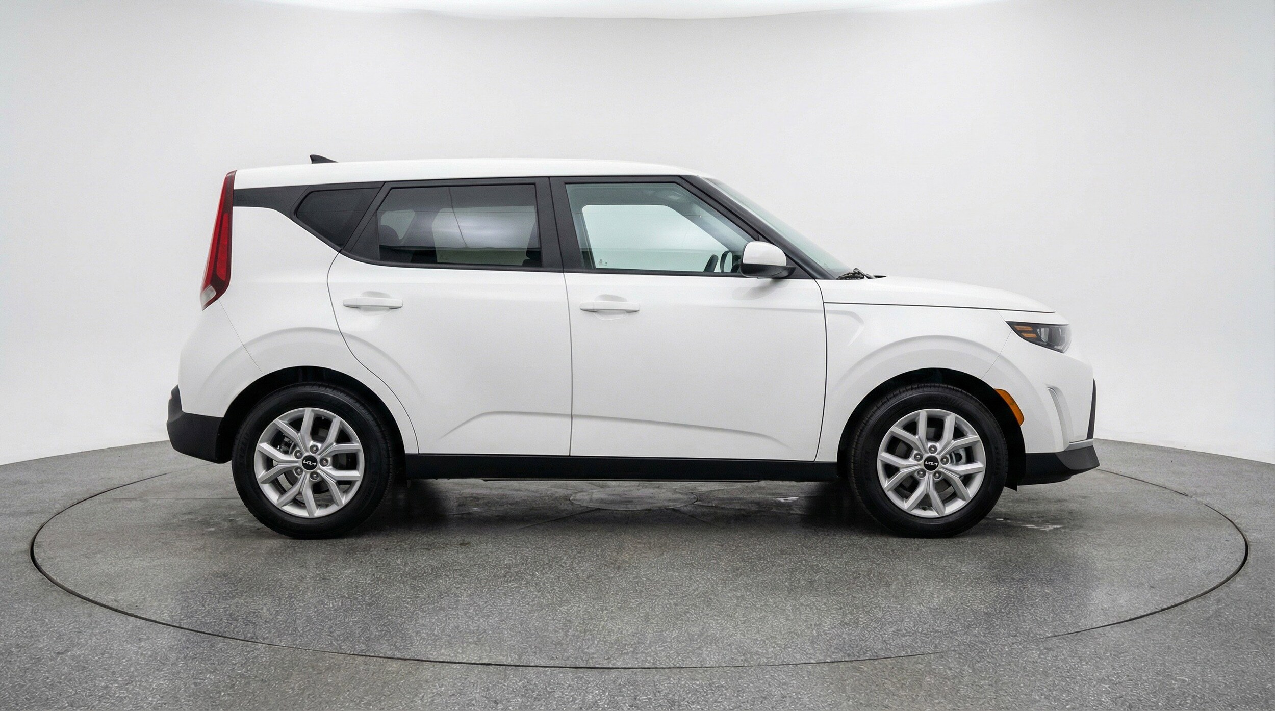 Thumbnail: 2025 Kia Soul - 11