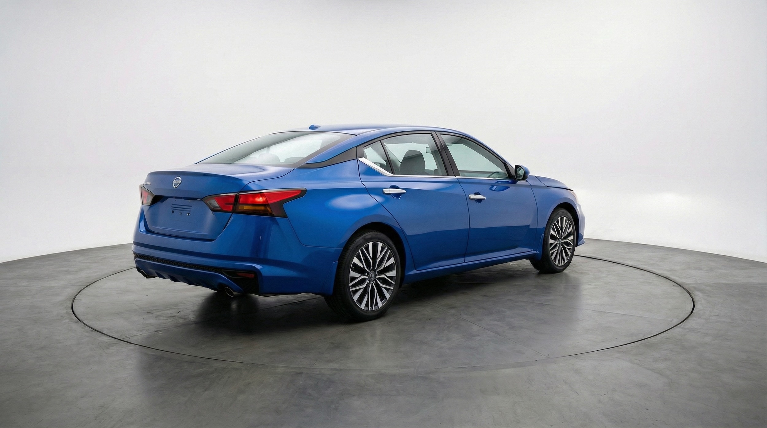 Thumbnail: 2025 Nissan Altima - 7