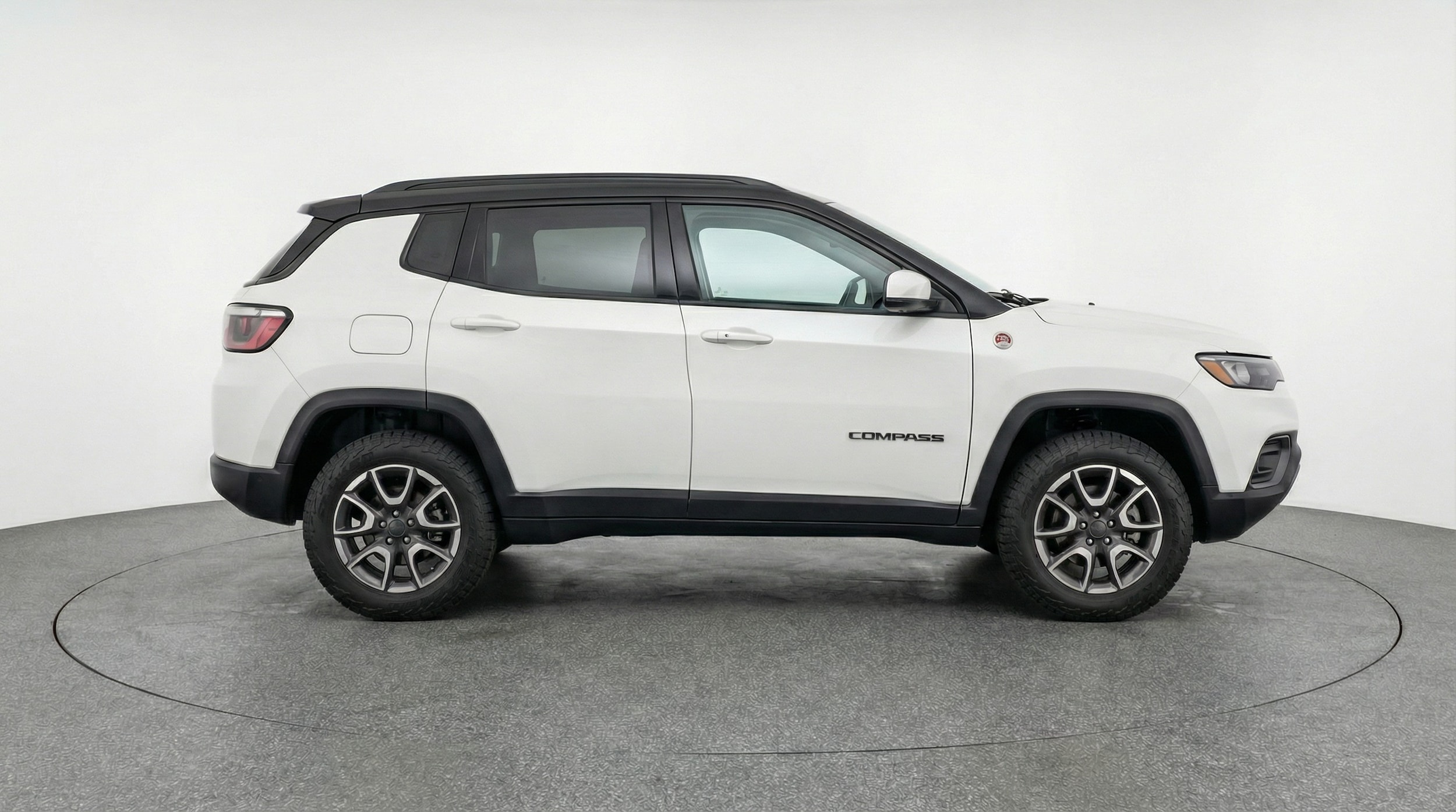 Thumbnail: 2025 Jeep Compass - 8