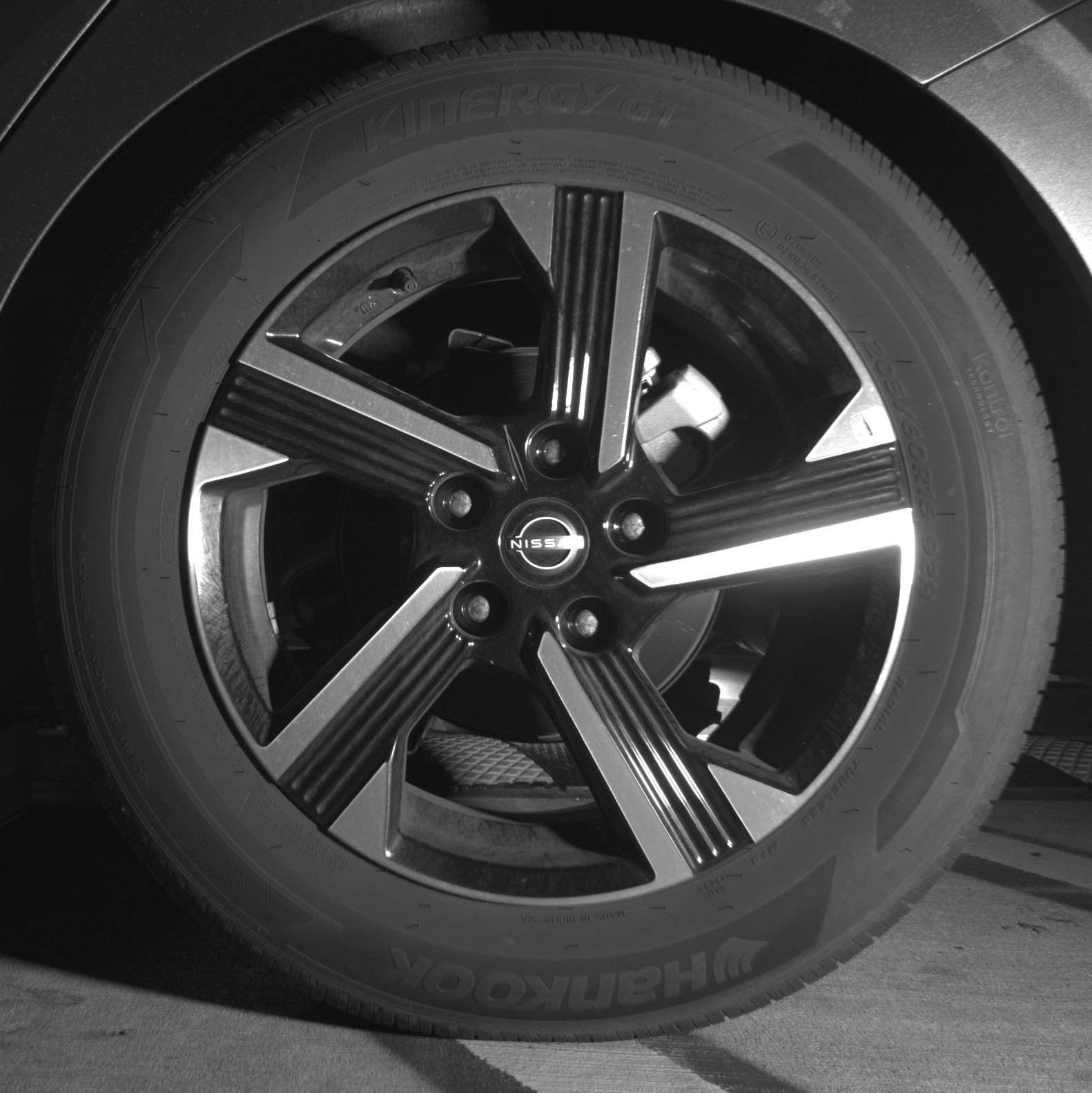 Thumbnail: 2025 Nissan Sentra - 14