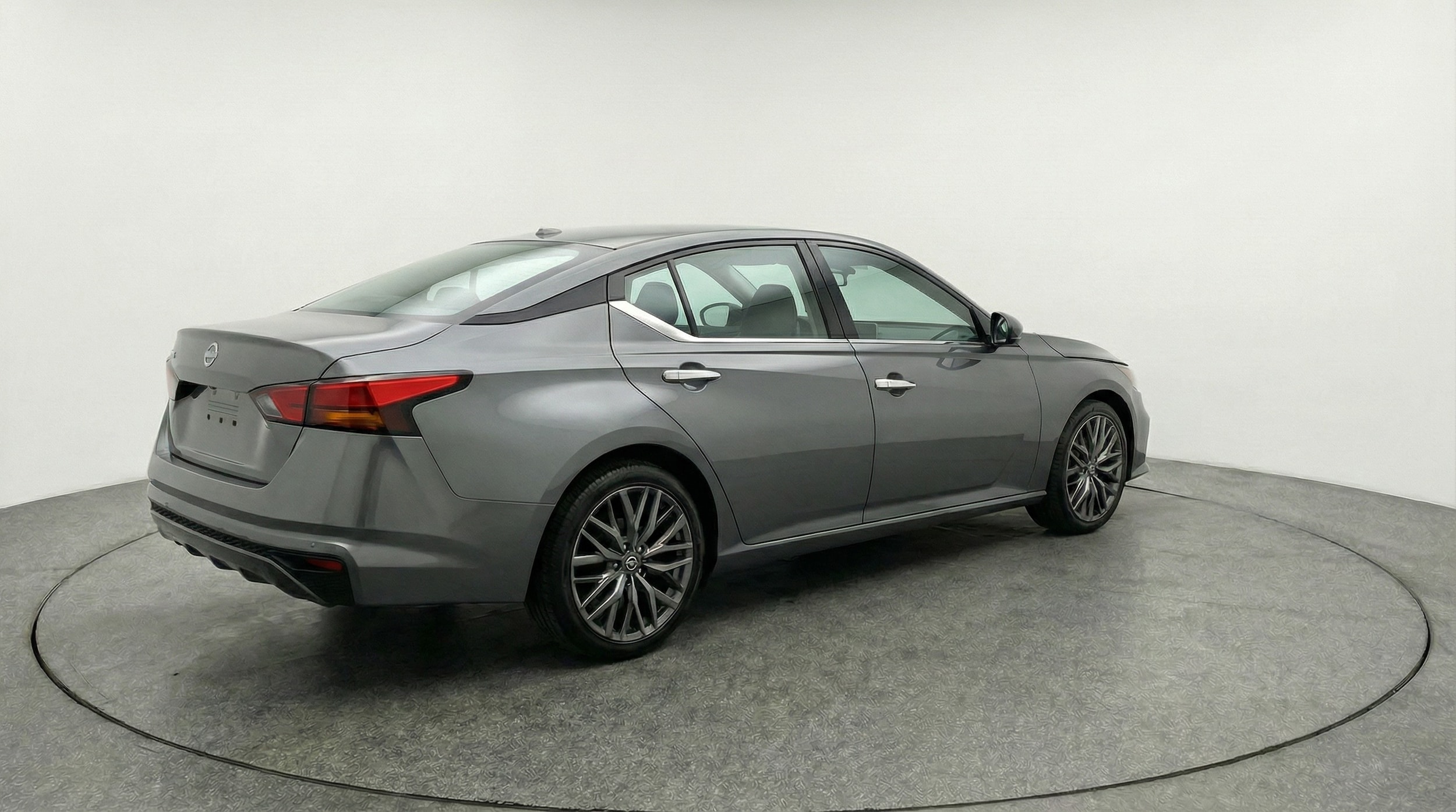 Thumbnail: 2025 Nissan Altima - 7