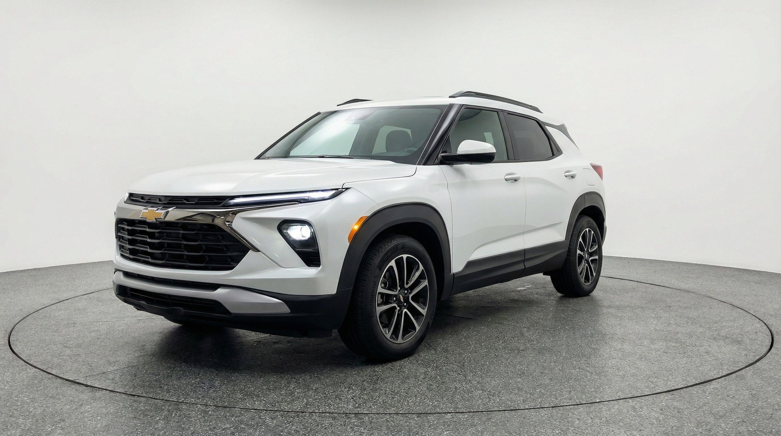 Thumbnail: 2025 Chevrolet TrailBlazer - 3