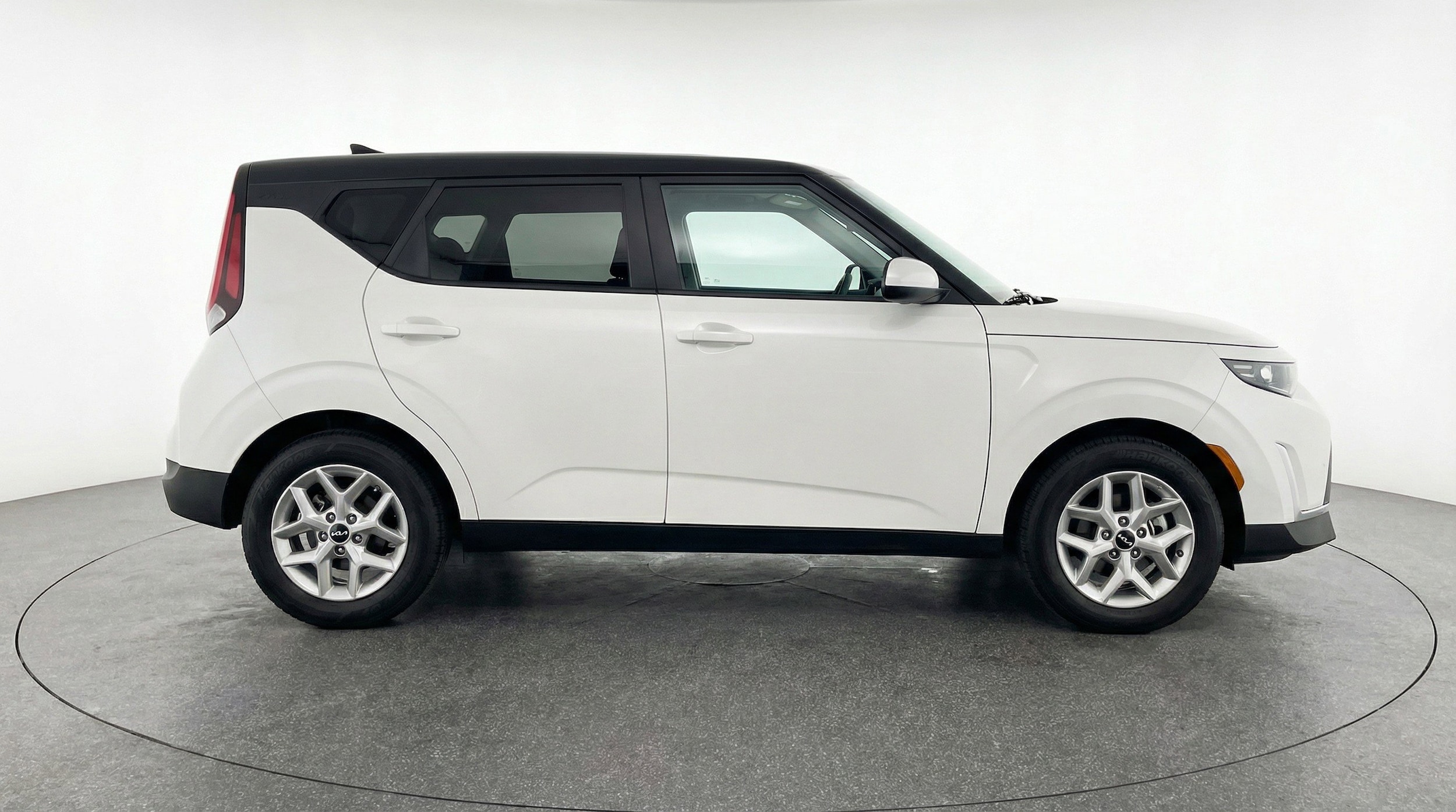 Thumbnail: 2025 Kia Soul - 11