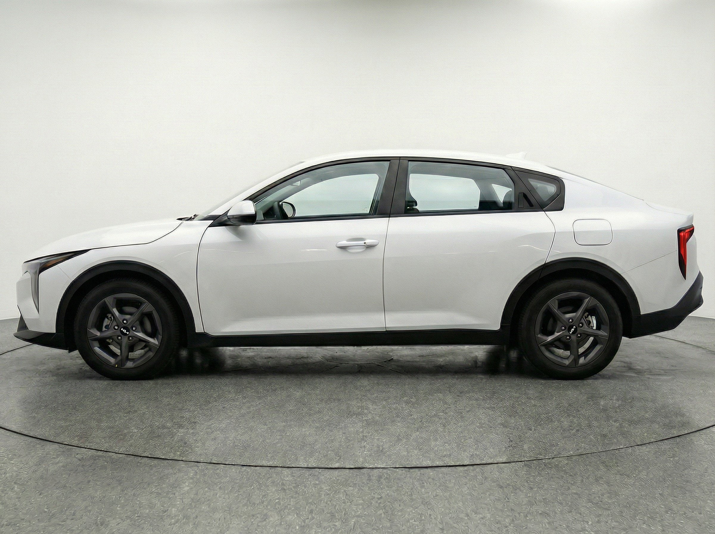 Thumbnail: 2025 Kia K4 - 5