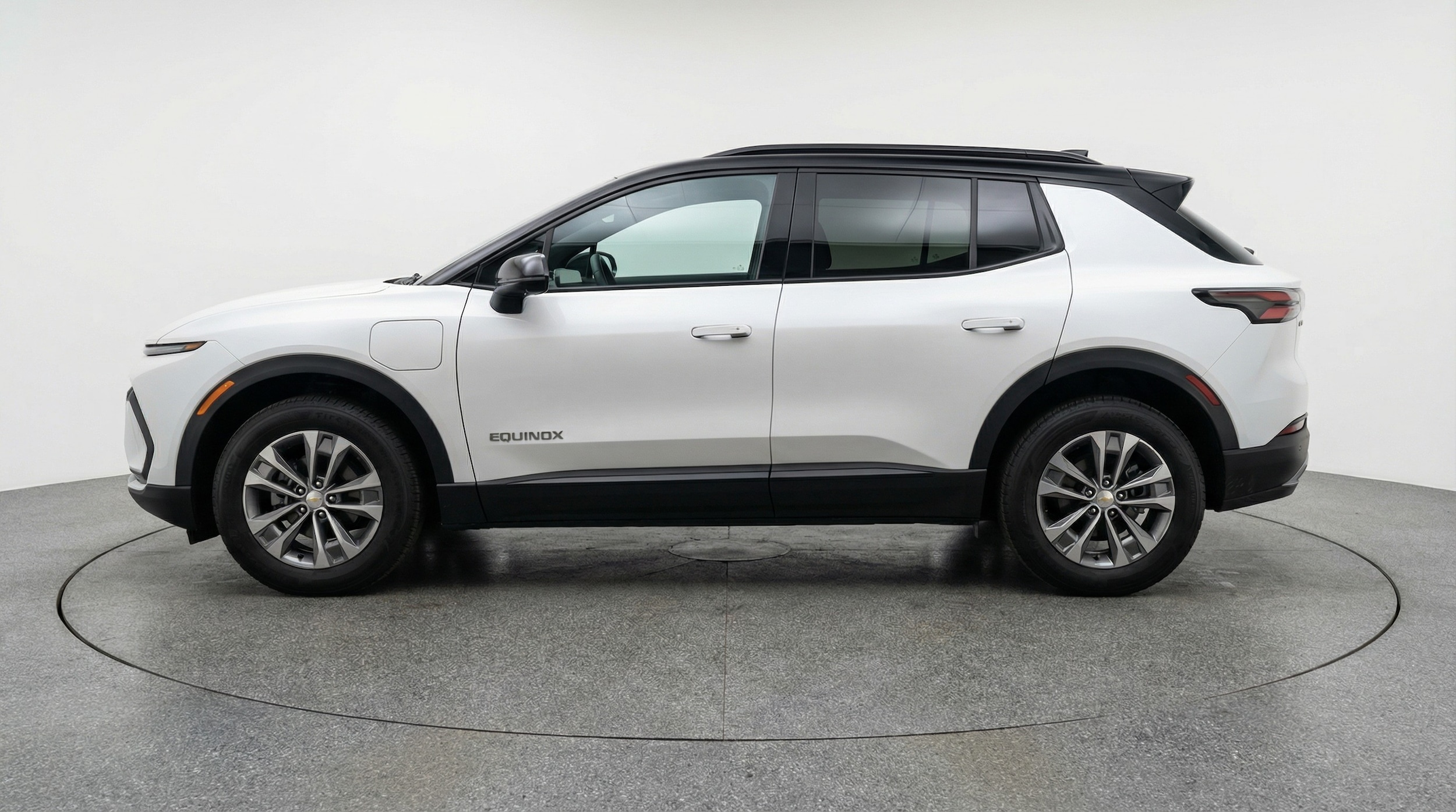 Thumbnail: 2025 Chevrolet Equinox - 4