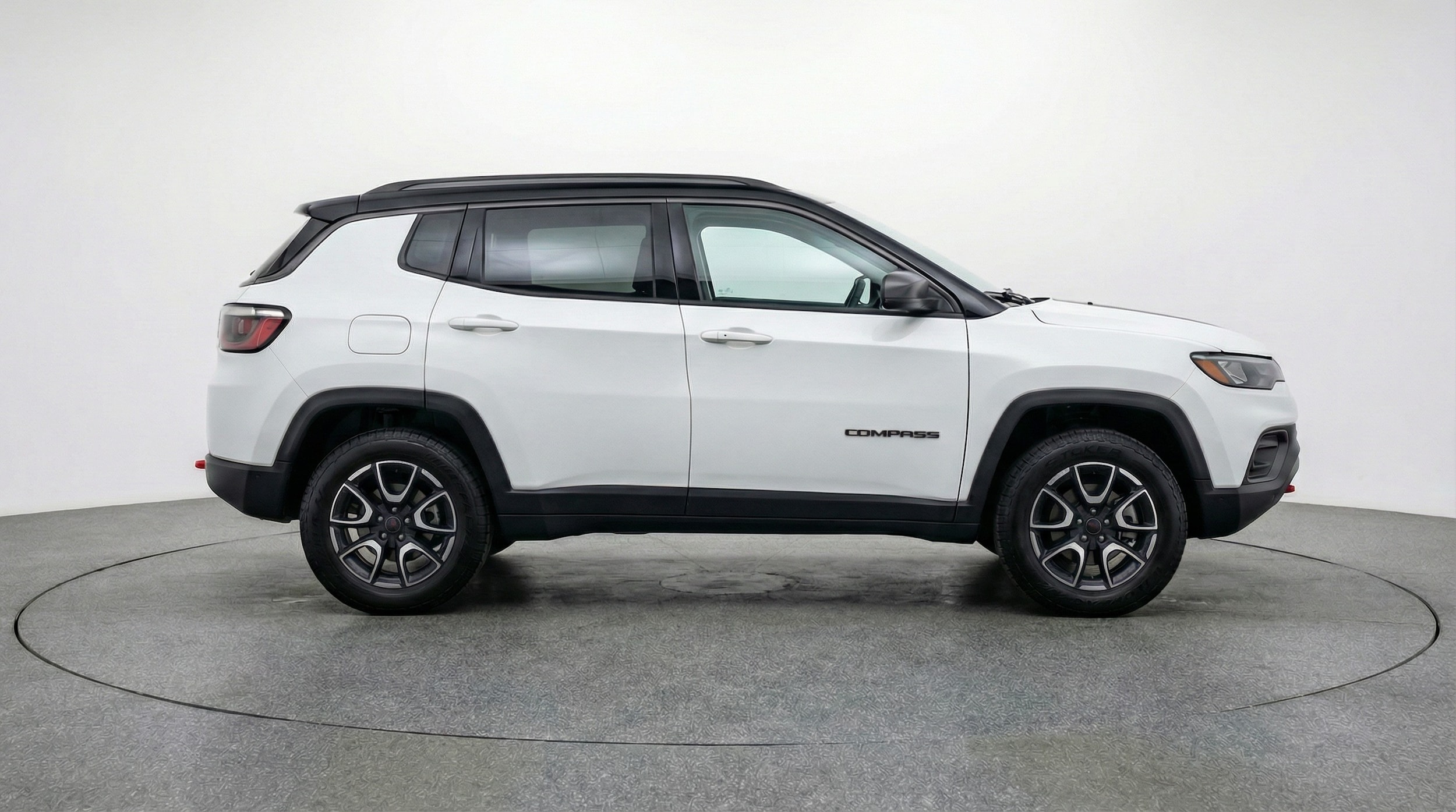 Thumbnail: 2025 Jeep Compass - 8